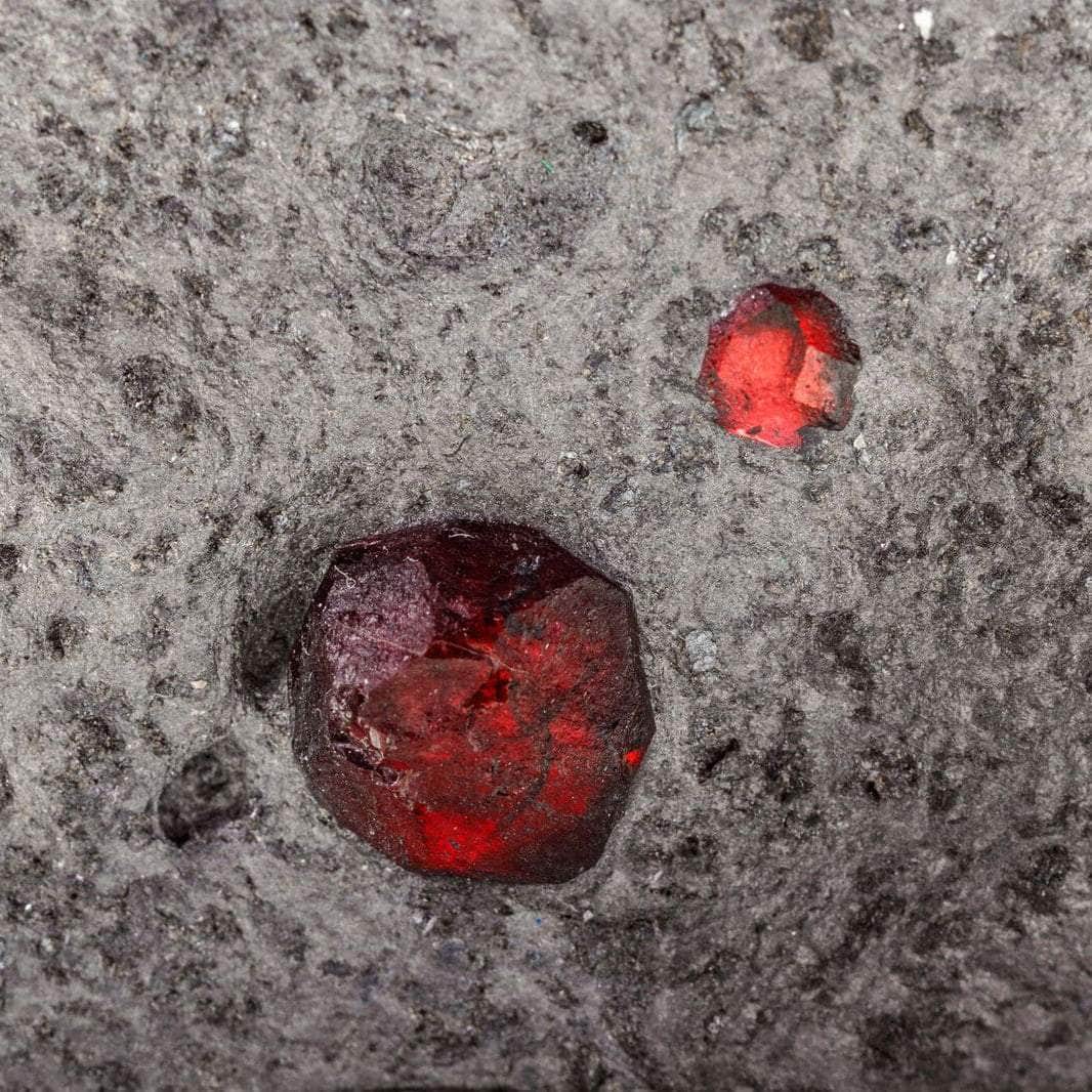 garnet stone