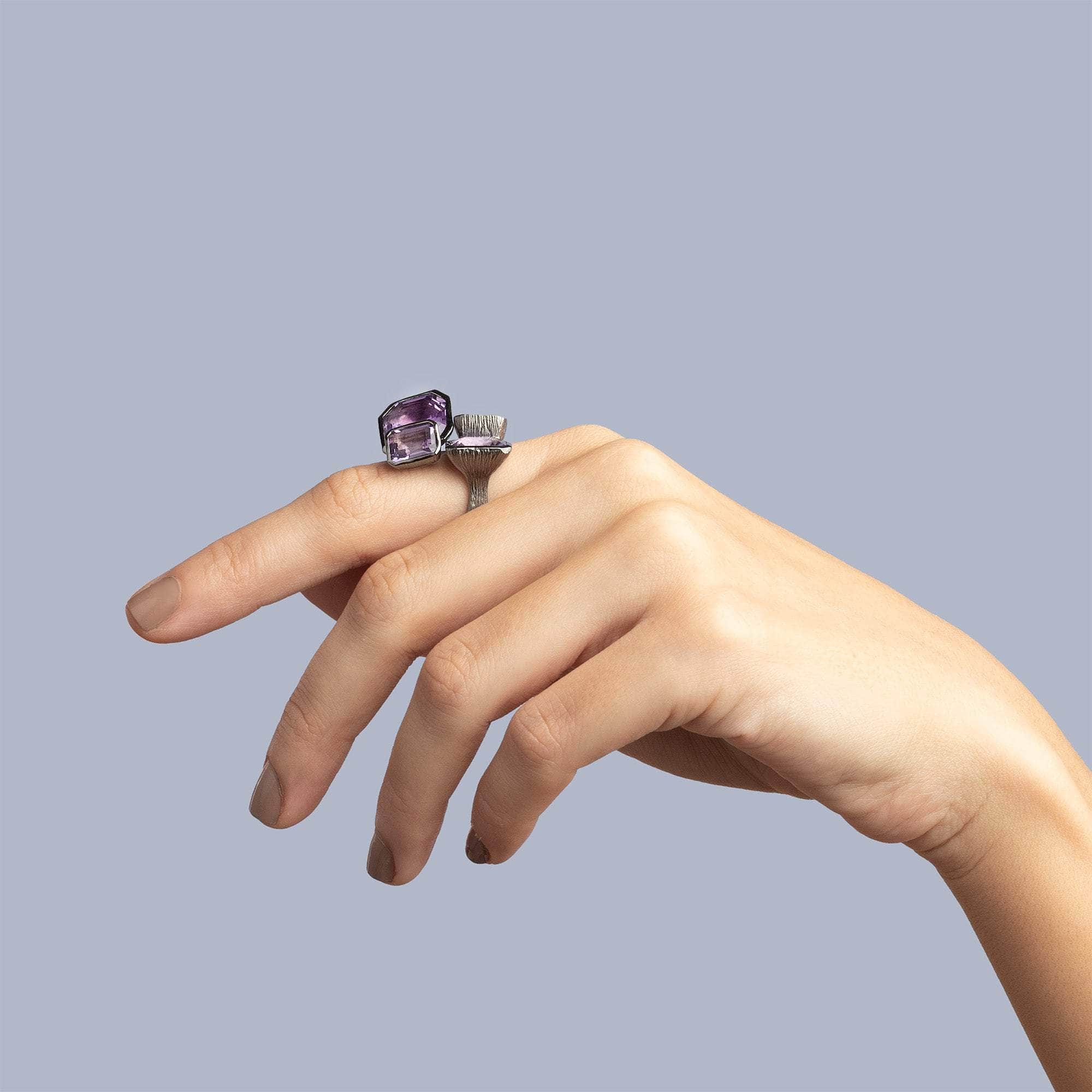 Acan Iconic Statement 925 Silver Ring with Natural Amethyst in Black Rhodium