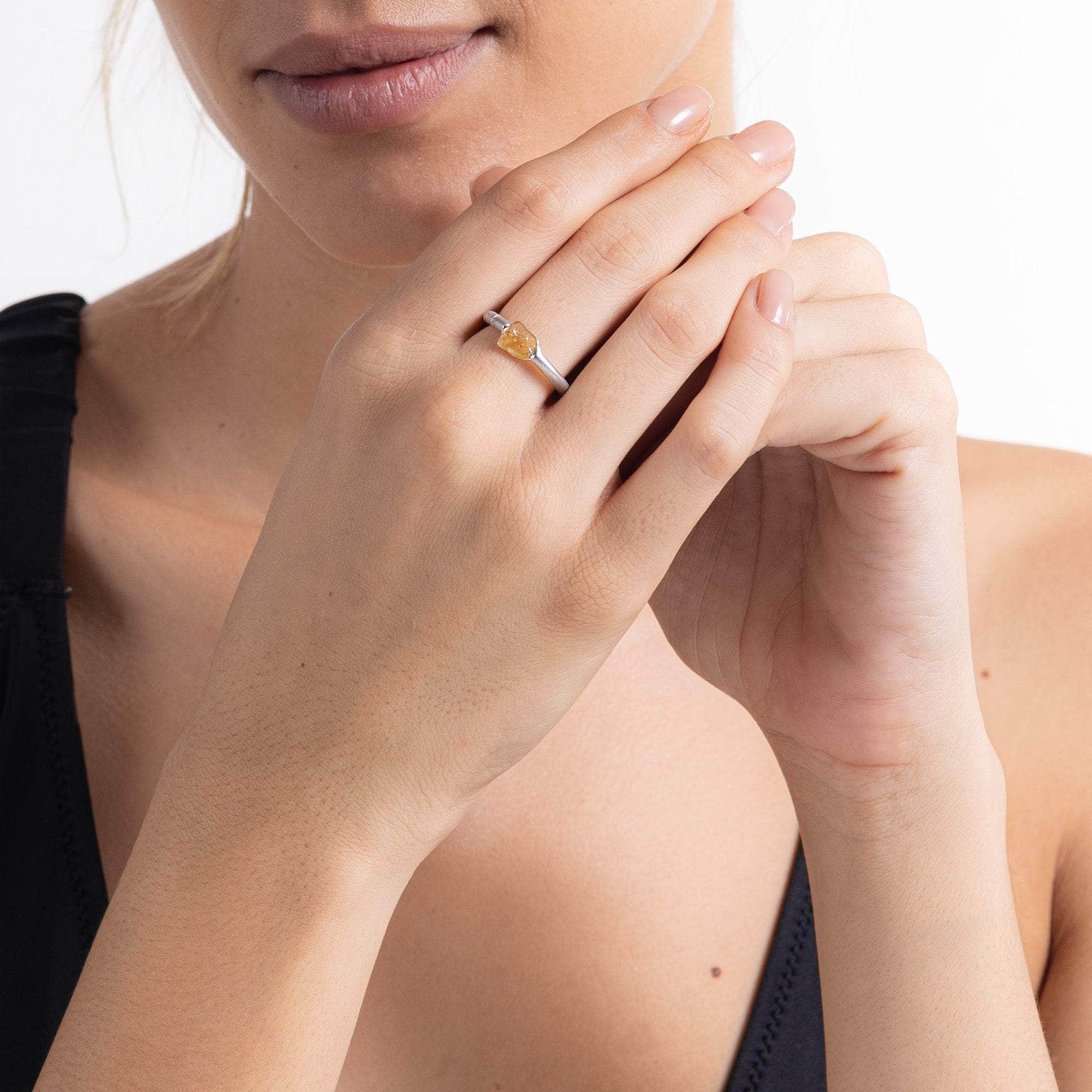 Aspa Rough Yellow Sapphire Ring (White Rhodium) GERMAN KABIRSKI