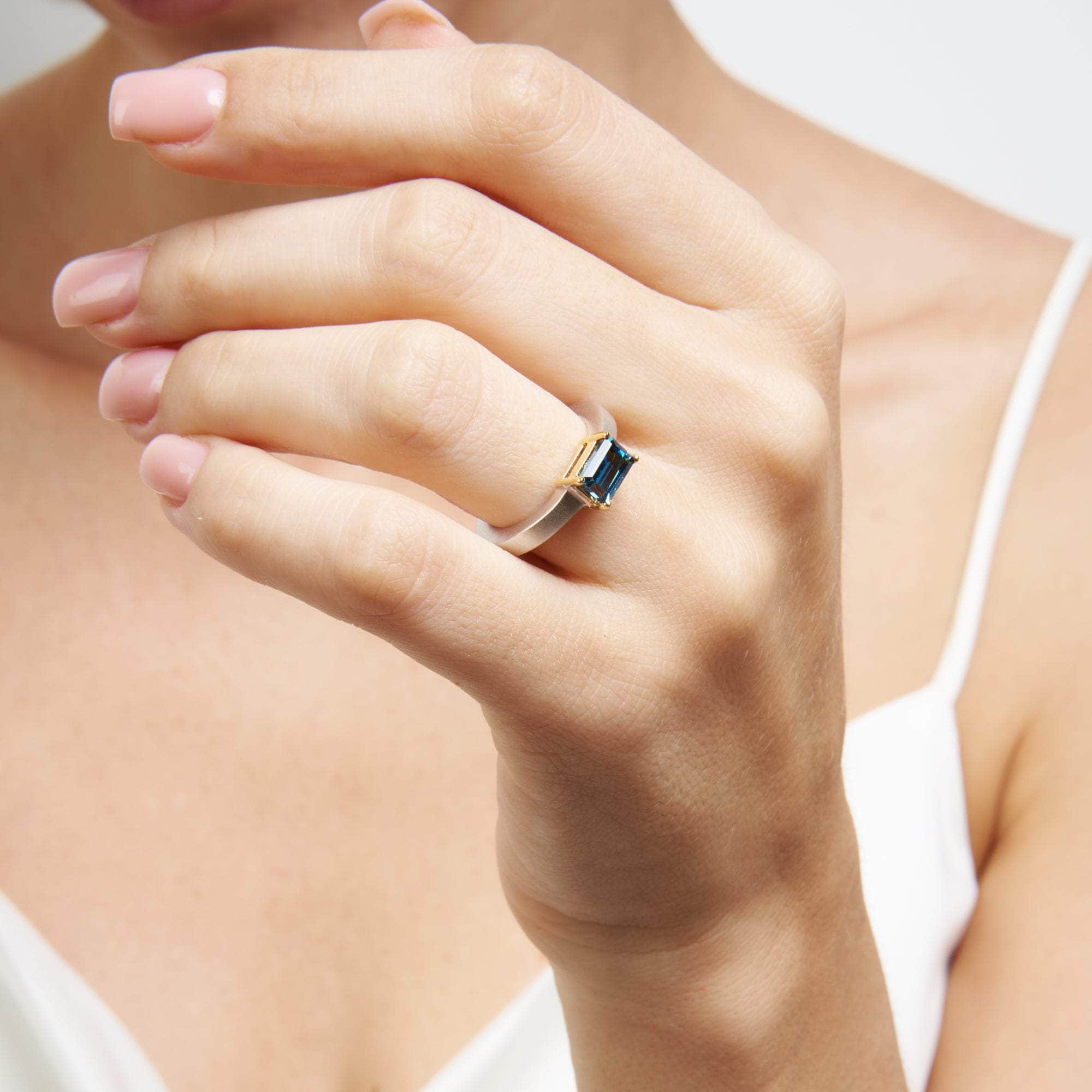 Ceint London Blue Topaz Ring GERMAN KABIRSKI