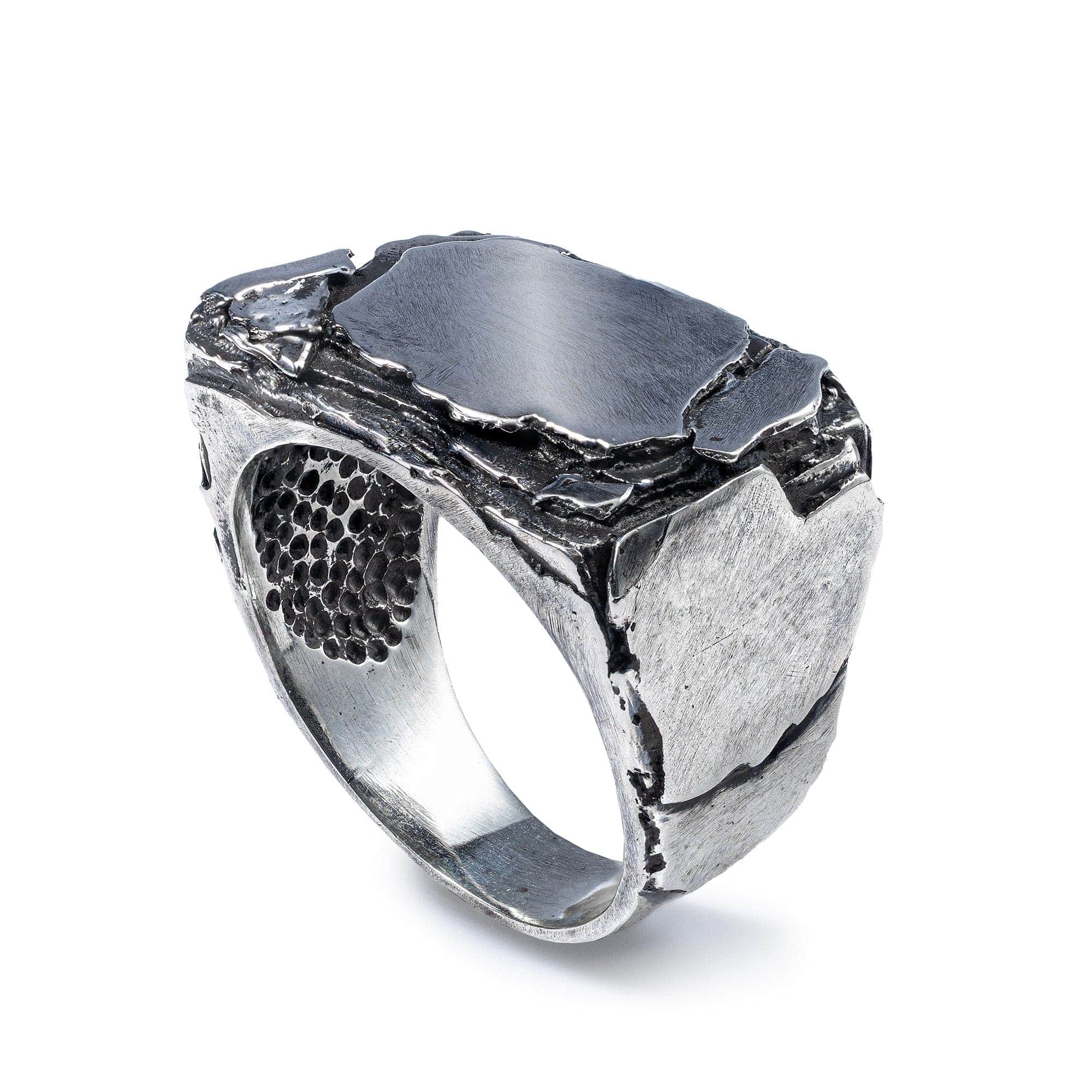 Damask Oxidized 925 Silver Ring with Cracked Tectonic Plate Design