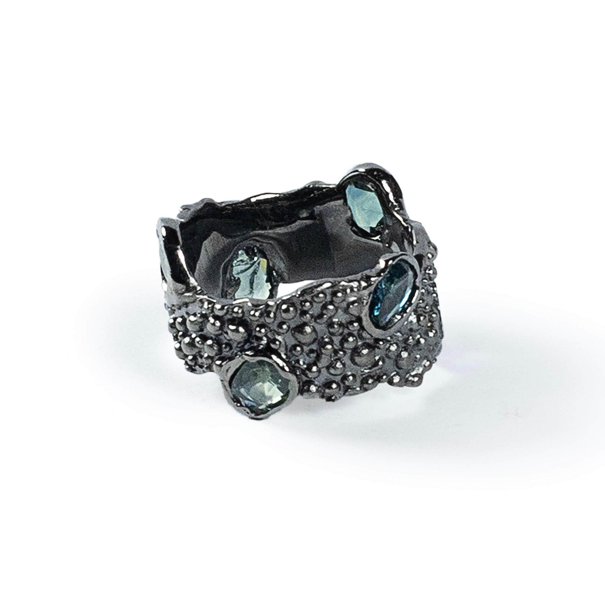 Quetz Sapphire Ring