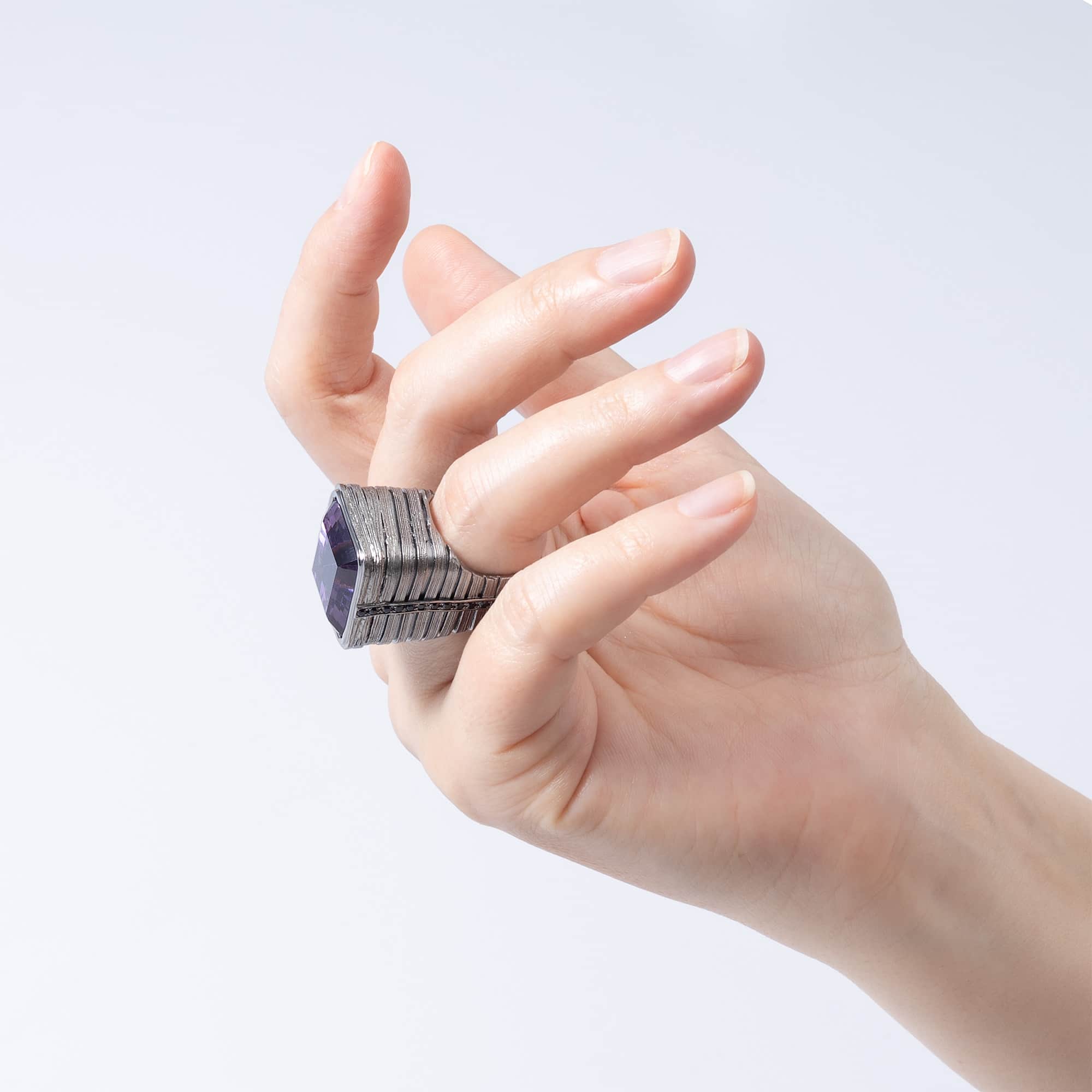 Liron Singular Edition Sterling Silver Signet Ring With Amethyst & Black Spinel