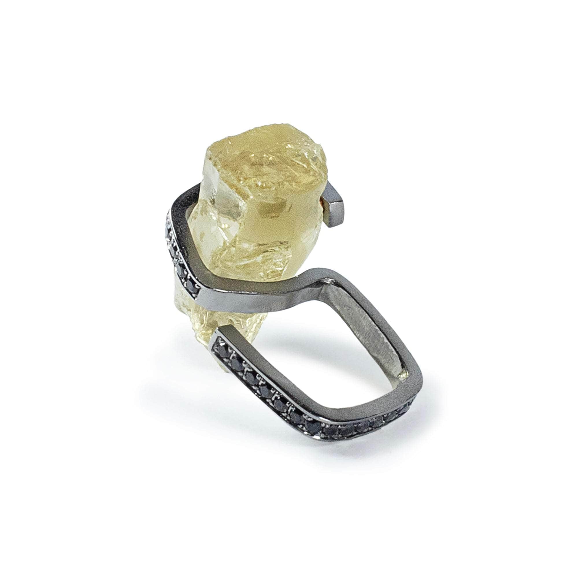 Bulur Chunky Rough Lemon Quartz & Black Spinel Singular Edition Ring in 925 Sterling Silver