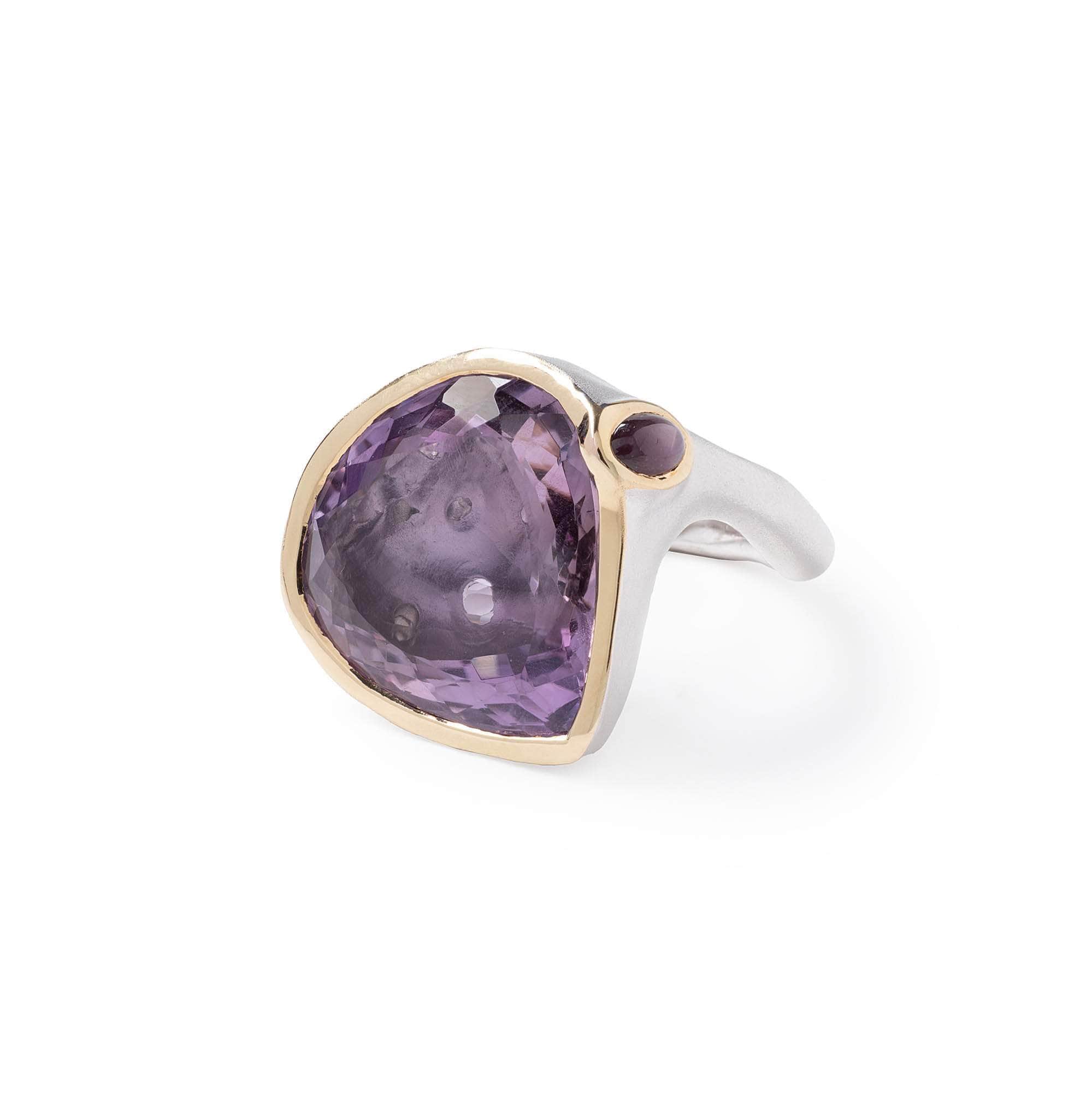 Jarumi Singular Edition Statement Ring with Natural Pear-cut Amethyst & Ruby