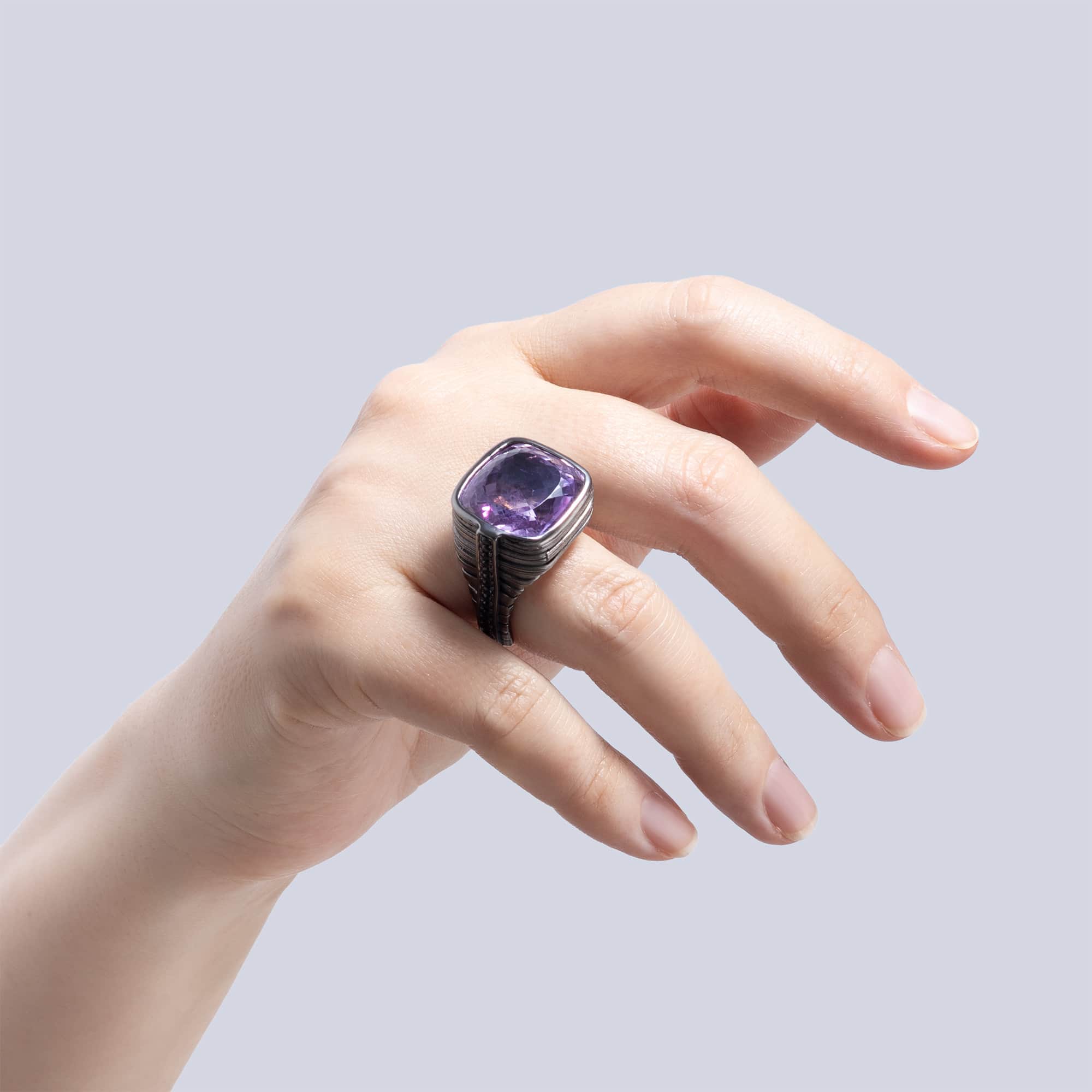 Jabbah Singular Edition Sterling Silver Ring With Amethyst & Black Spinel
