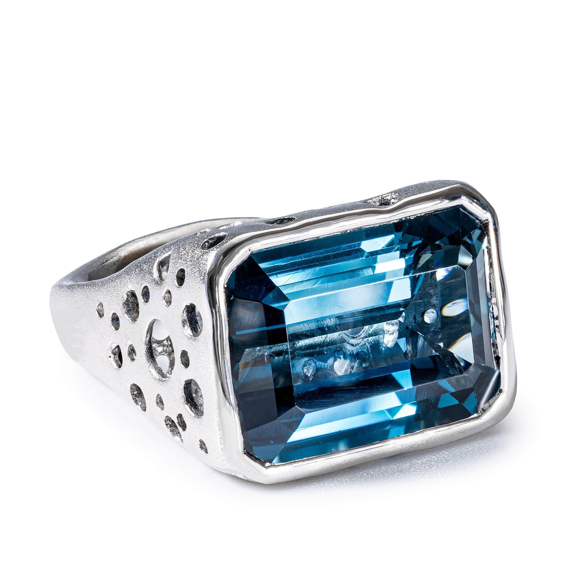 Huron Singular Edition White Rhodium-Plated Sterling Silver Ring With Blue Topaz