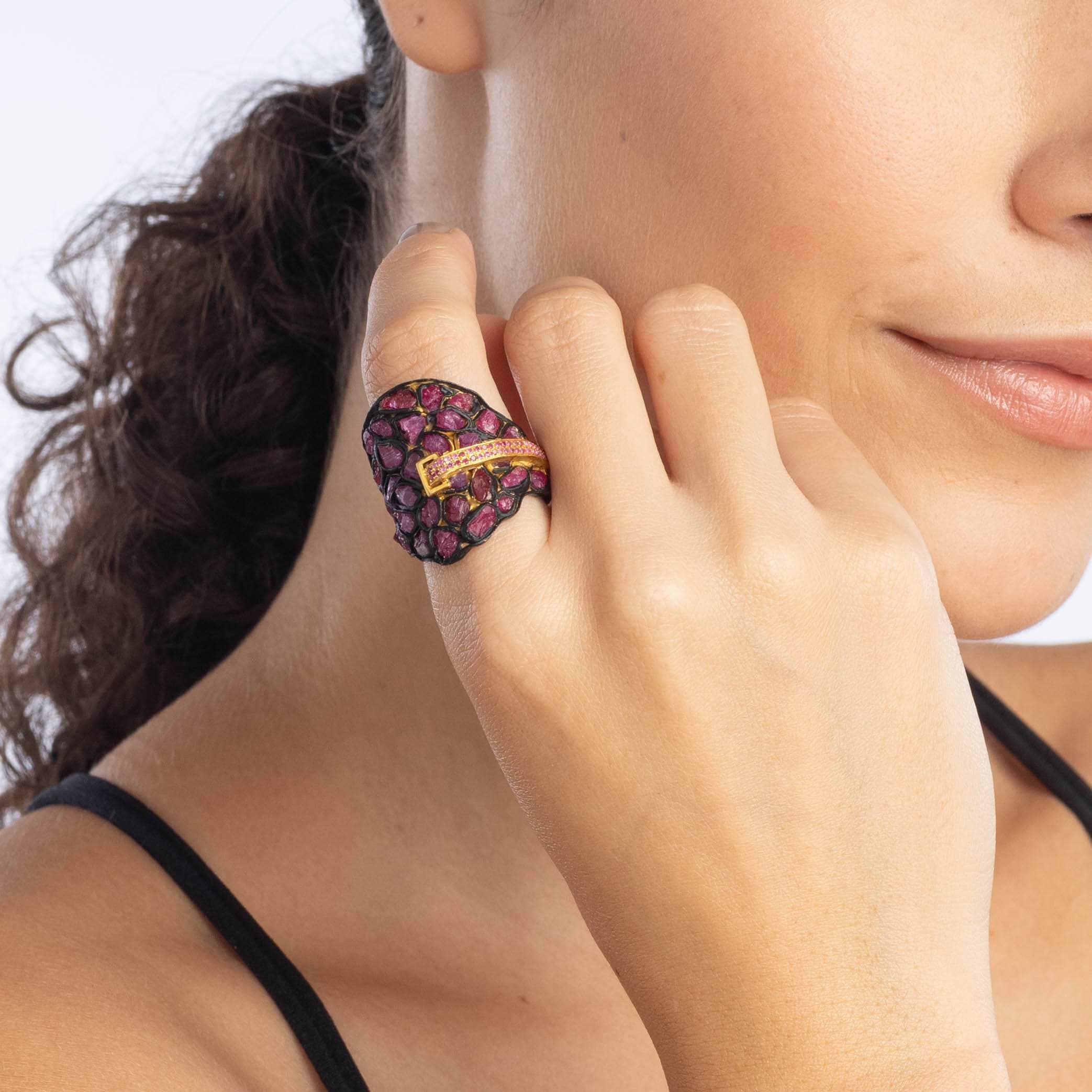 Vild Ruby Ring