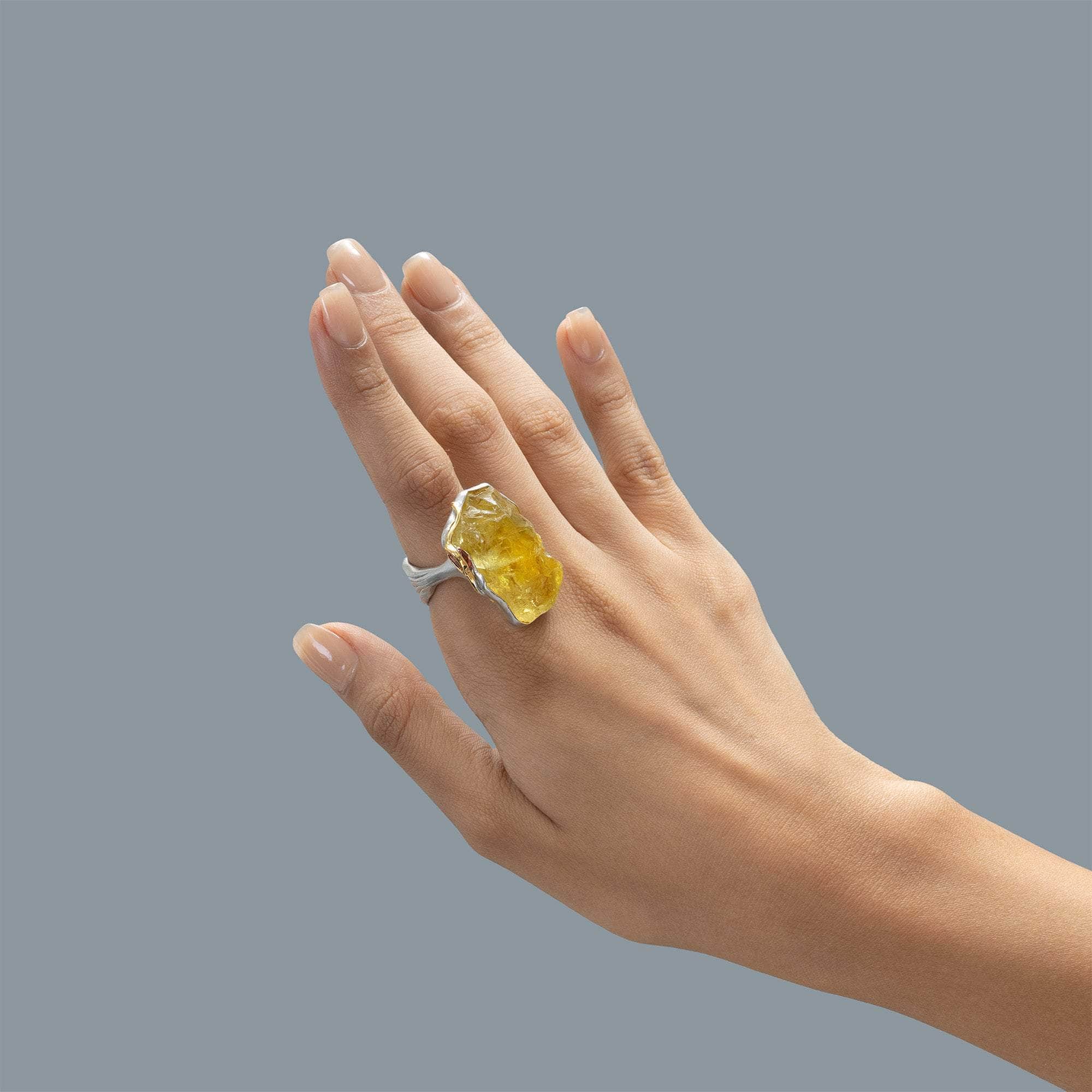 Spica Rough Lemon Quartz and Sapphire Ring