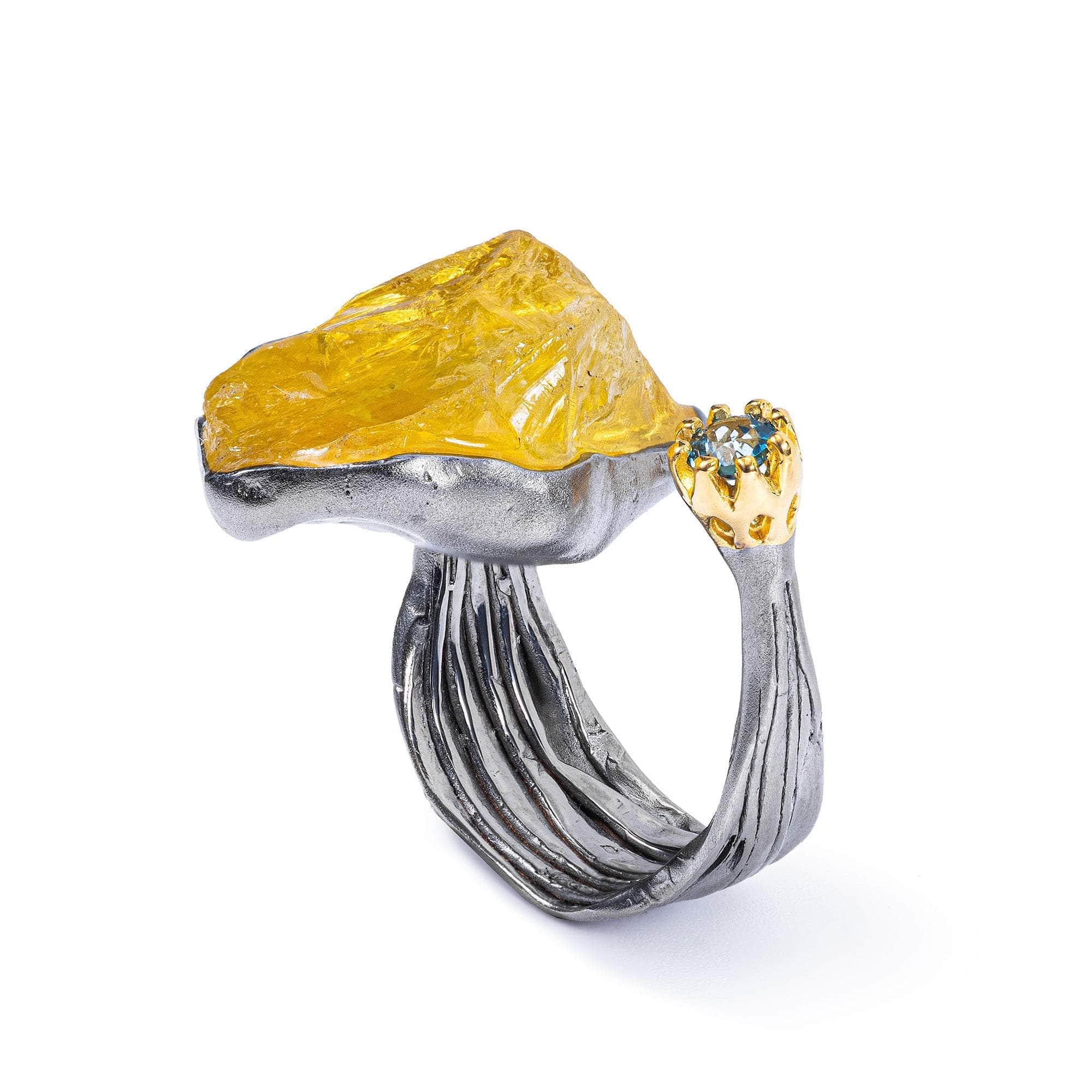 Tac Singular Edition Statement Silver Ring with Rough Lemon Quartz & Blue Topaz