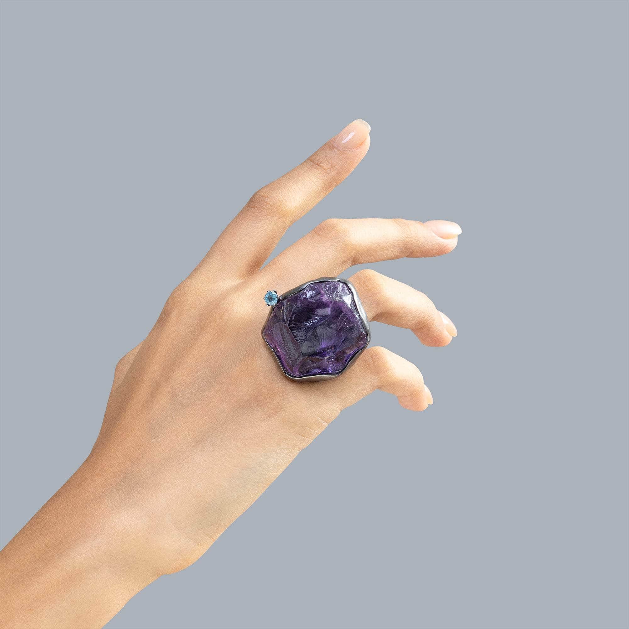 Harri Rough Amethyst and Sapphire Ring