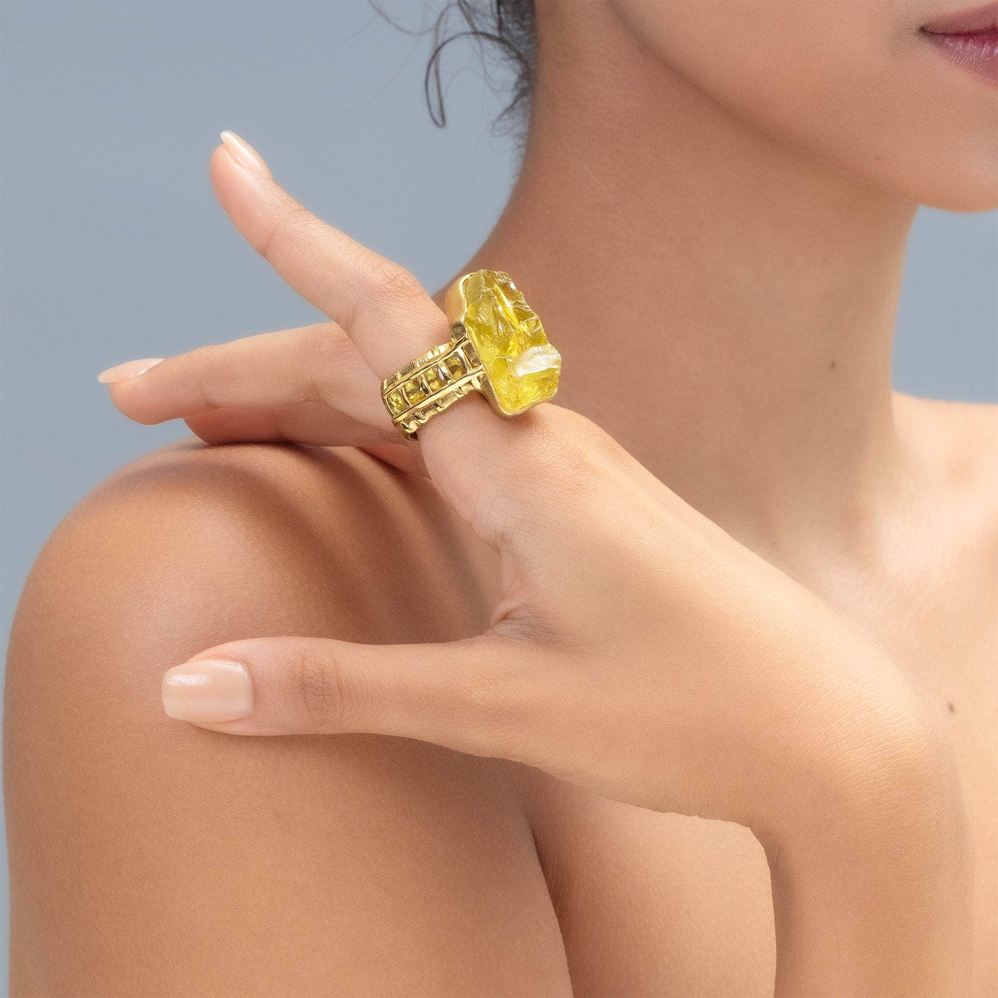 Tosh Exclusive Design 925 Silver Ring with Rough Lemon Quartz & Yellow Sapphire