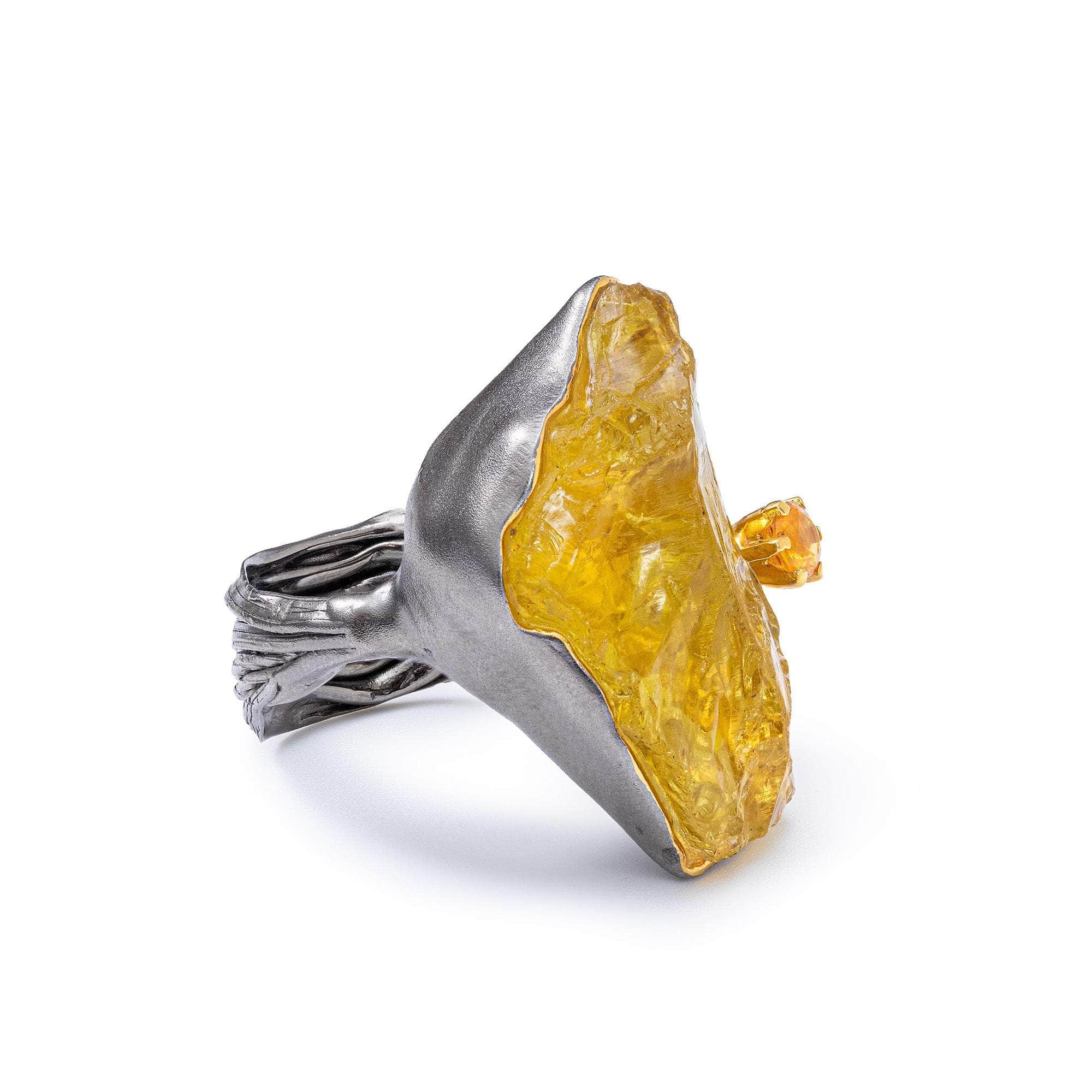 Klettur Singular Design 925 Sterling Silver Ring wtih Rough Lemon Quartz & Yellow Sapphire