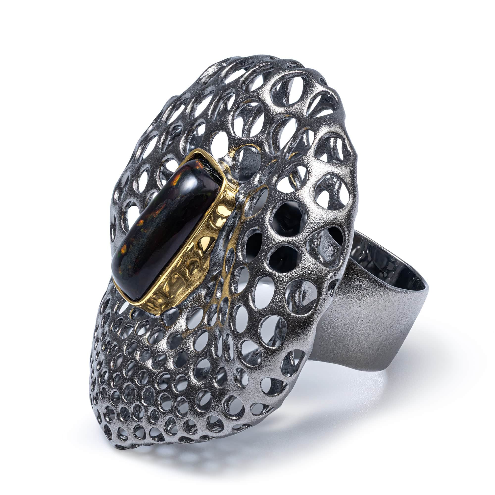 Tarta Singular Edition Silver Ring with Black Opal Cabochon