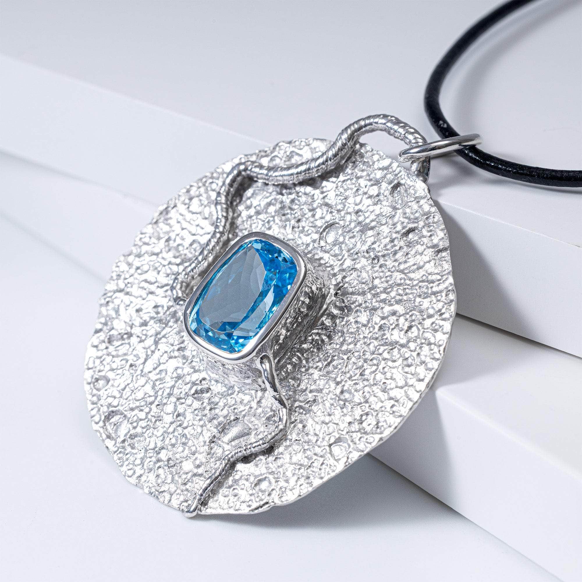 Oread One Of A Kind Disc Pendant in Textured 925 Sterling Silver with Cushion-Cut Blue Topaz