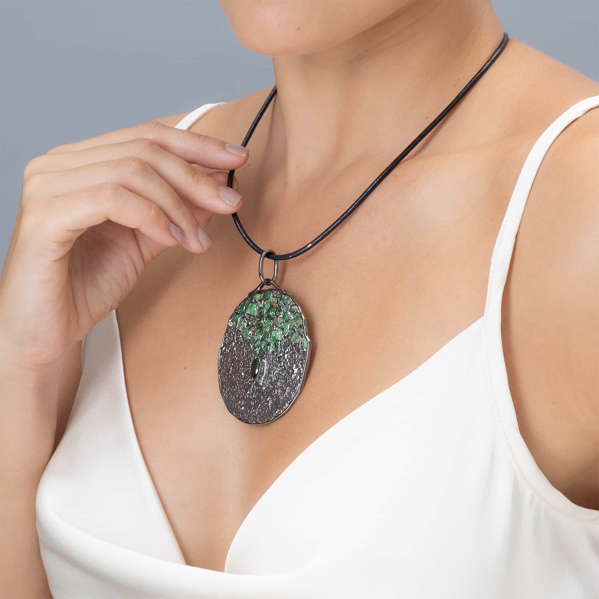 Aengus Singular Silver Pendant With Chrome Diopside & Rough Tsavorite