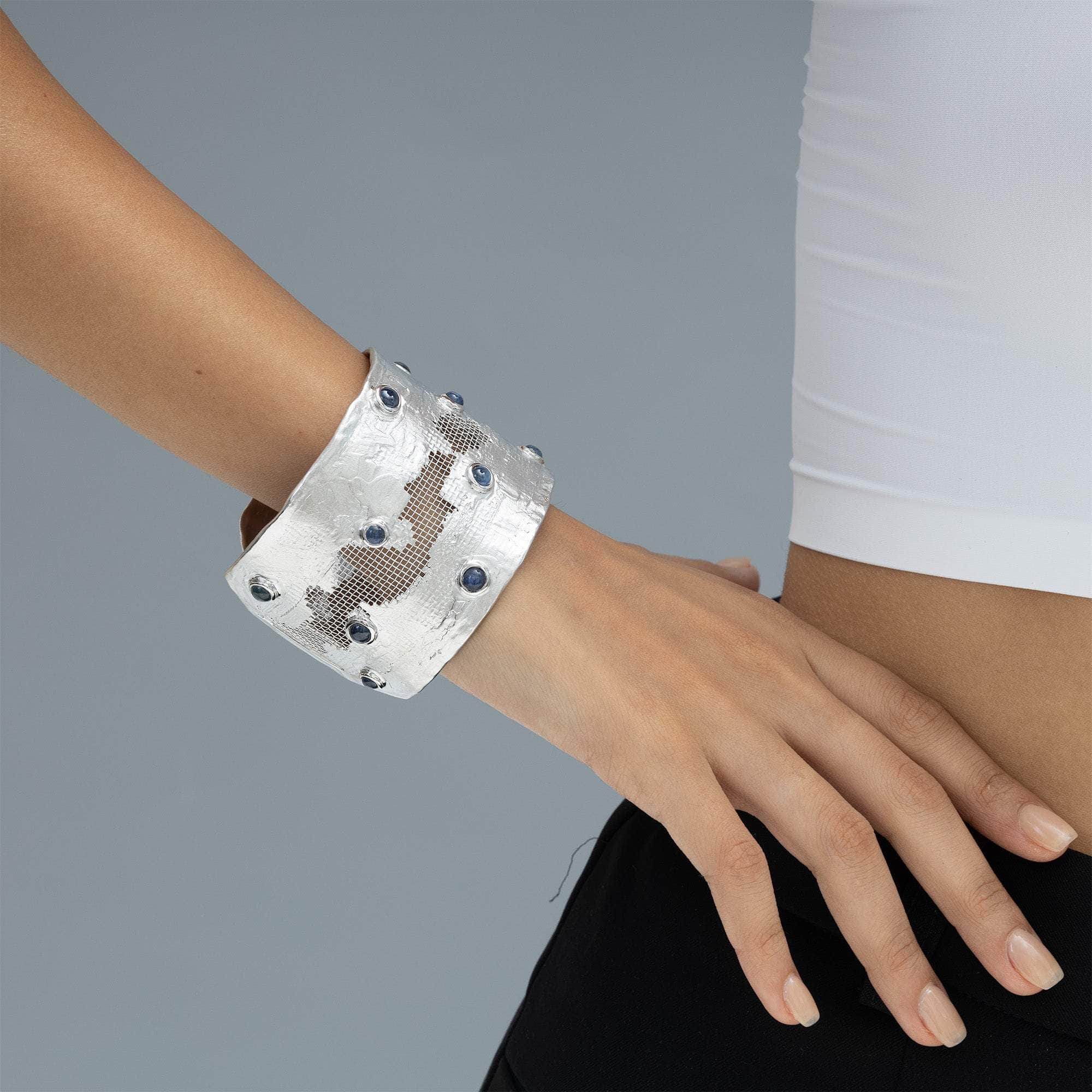 Gienah Sapphire Bangle
