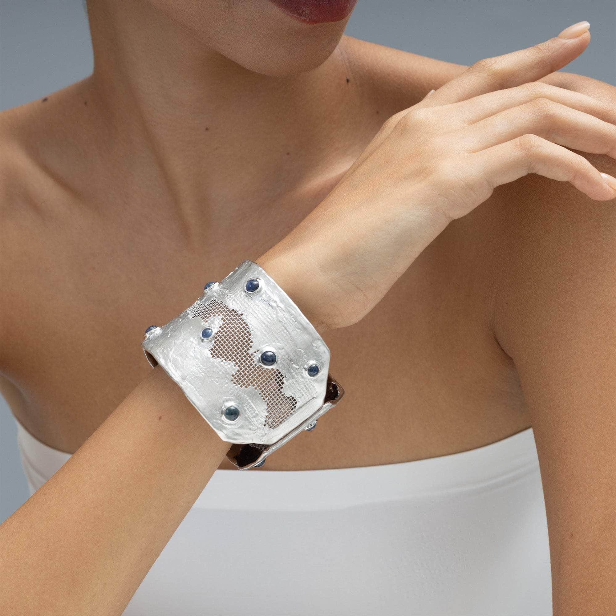 Gienah Sapphire Bangle