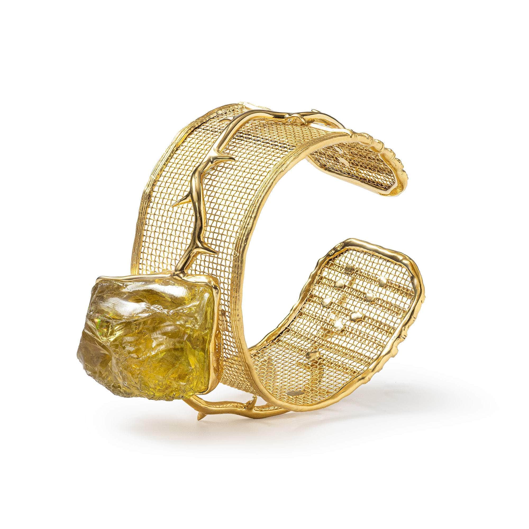 Yrsa Rough Lemon Quartz Bangle