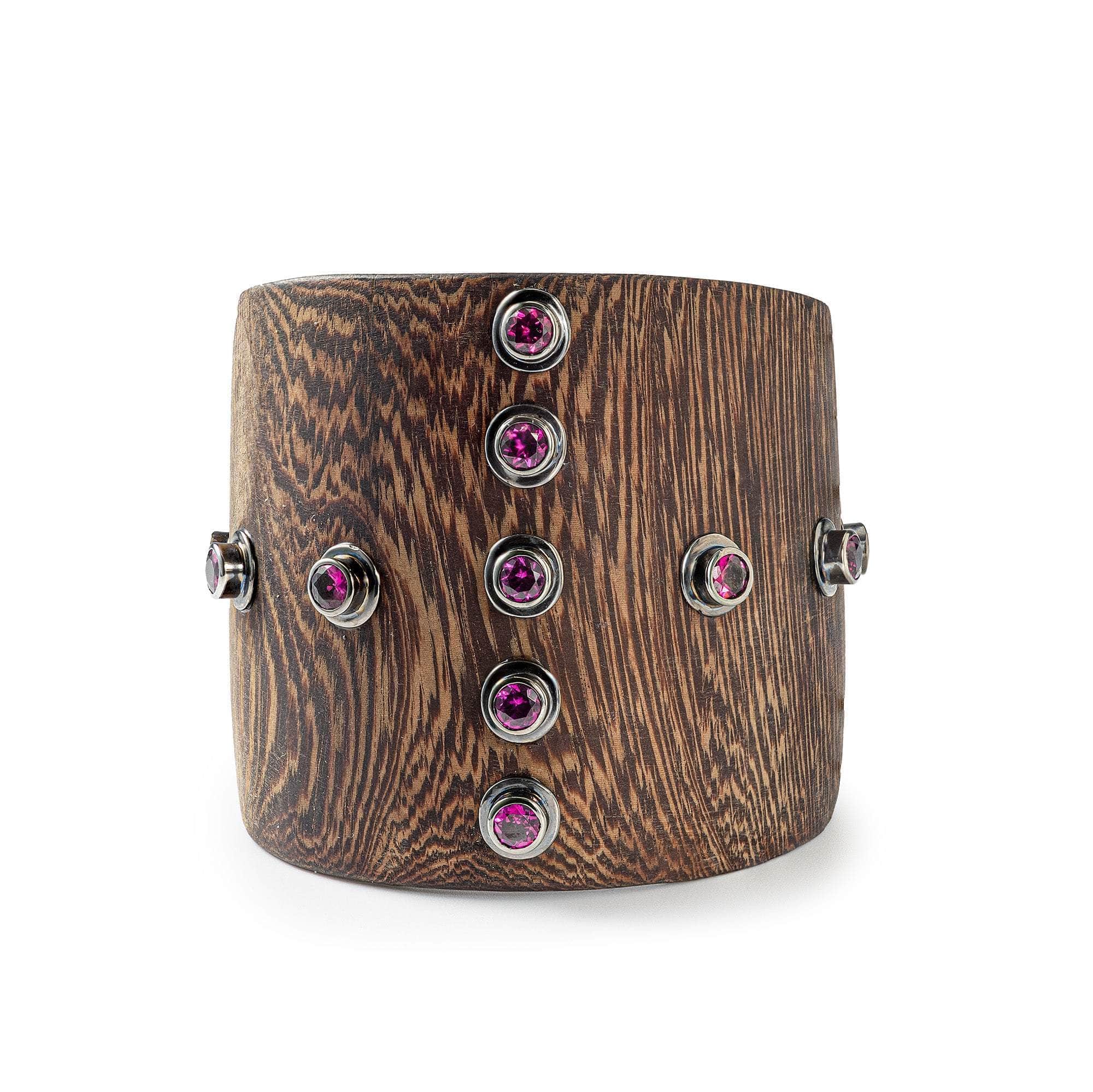 Sterope Rhodolite and Black Spinel Wooden Bracelet in 925 Sterling Silver