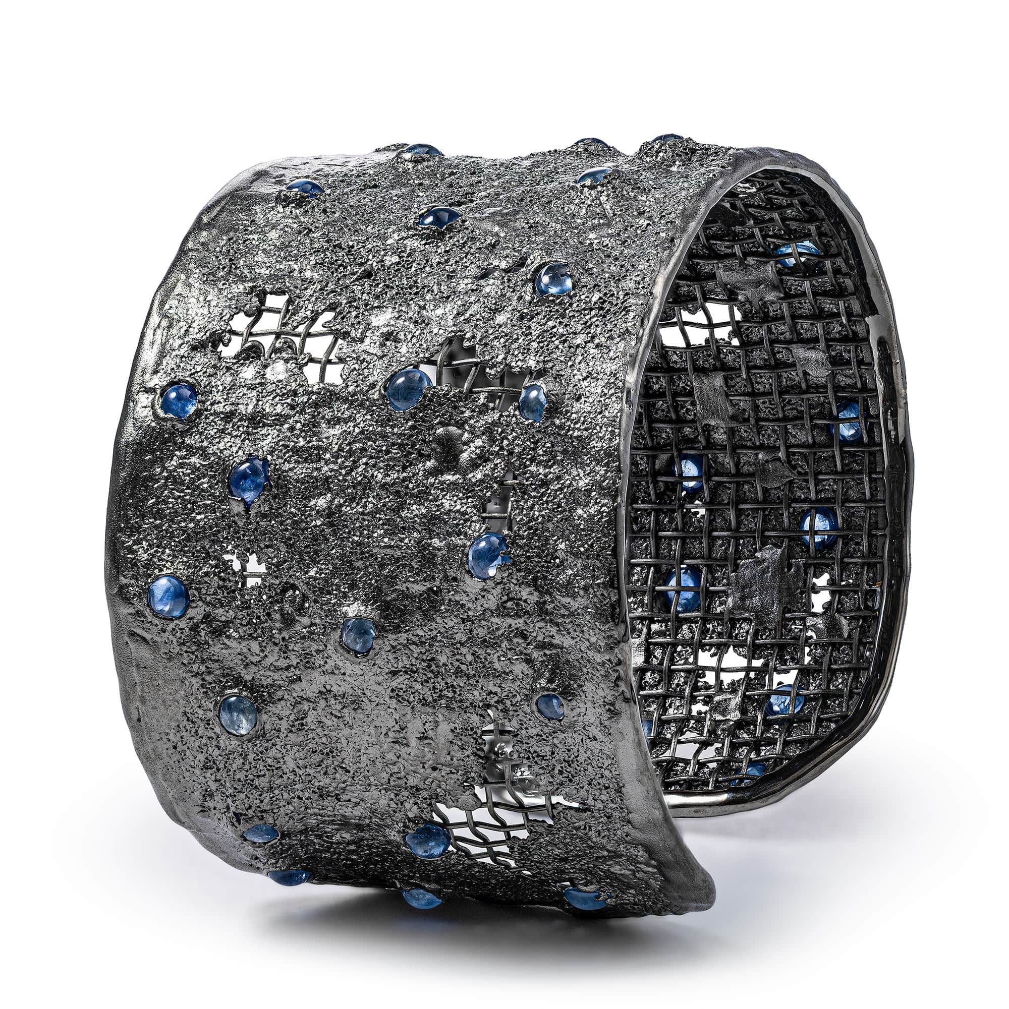 Thyre Mixed Metal Singular Bracelet with Natural Cabochon Blue Sapphires