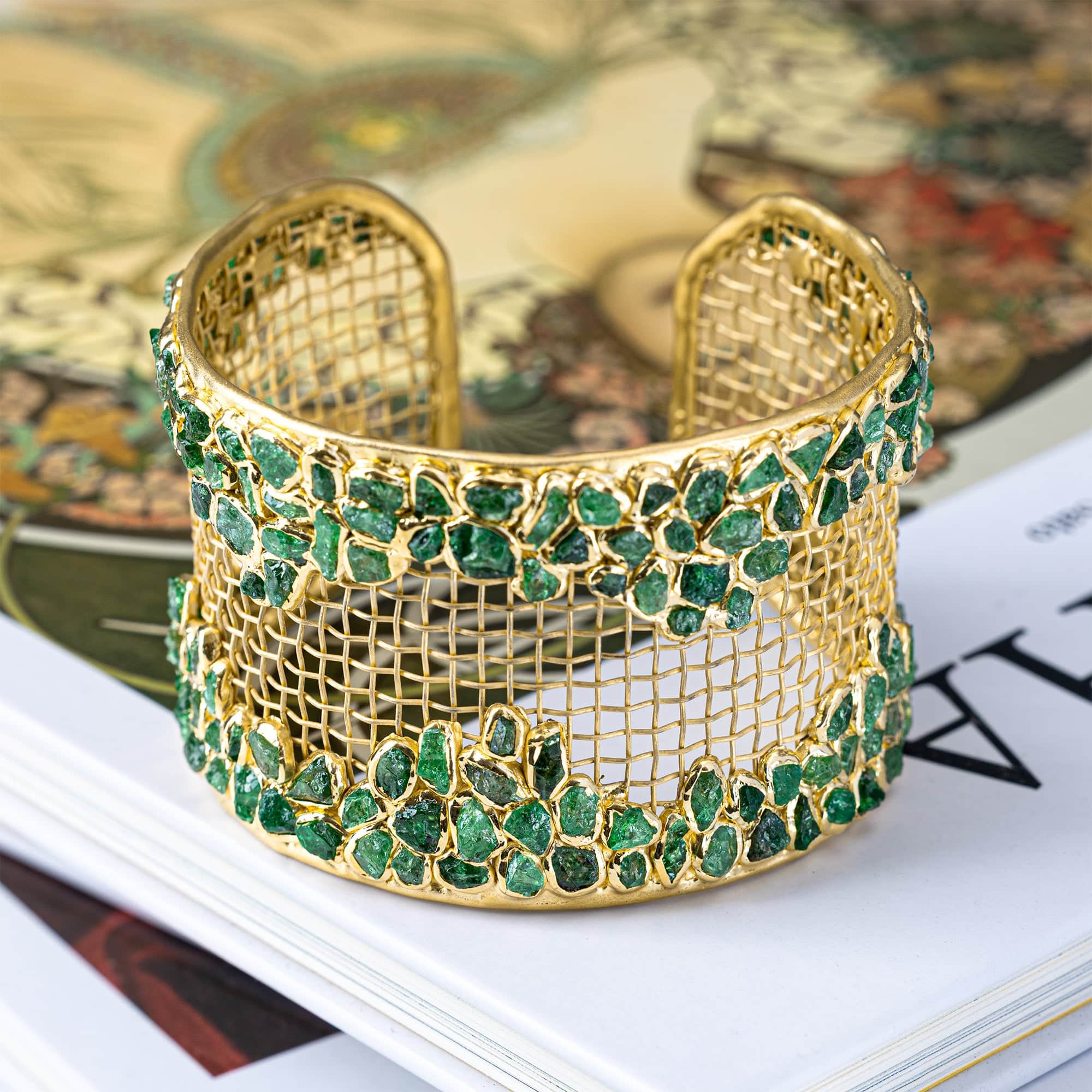 Virtus Singular Edition Titanium Mesh & Silver Bangle in 14K Gold with Rough Tsavorite