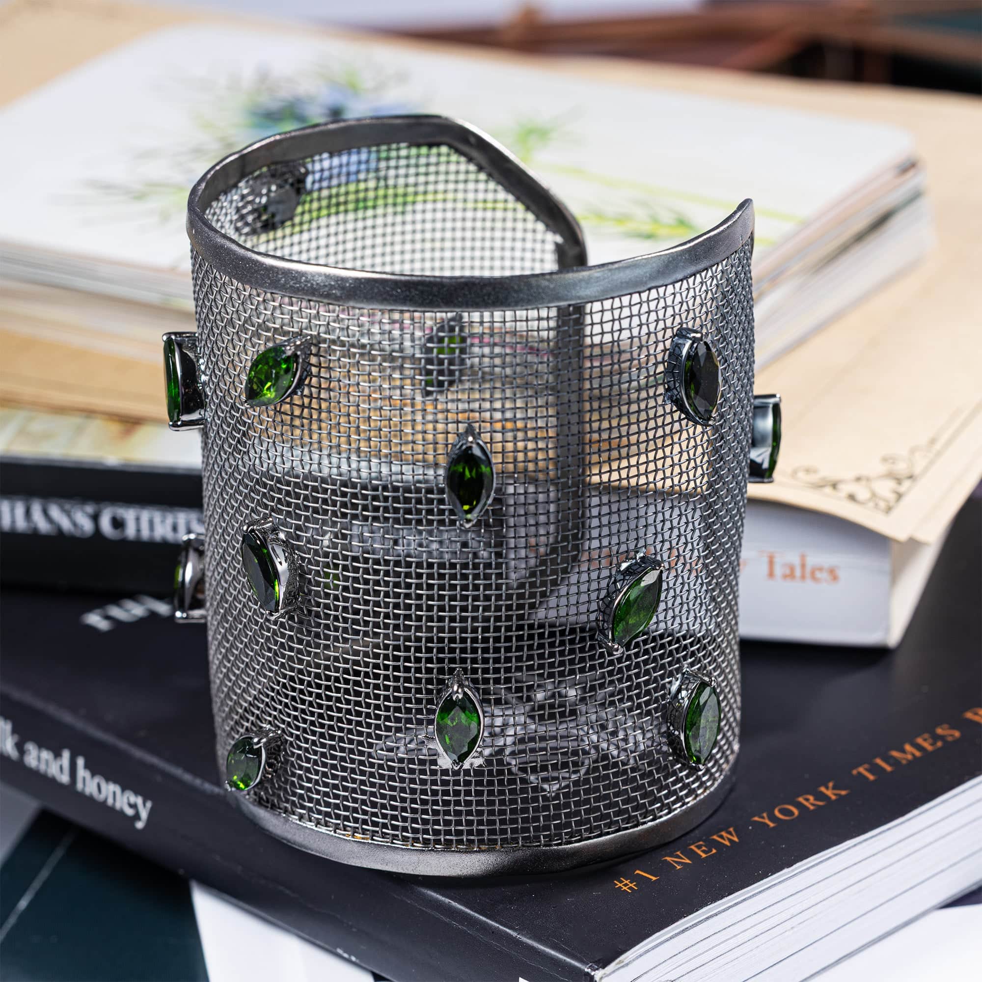 Oreads Titanium Mesh & Silver One Piece Only Bracelet with Chrome Diopside