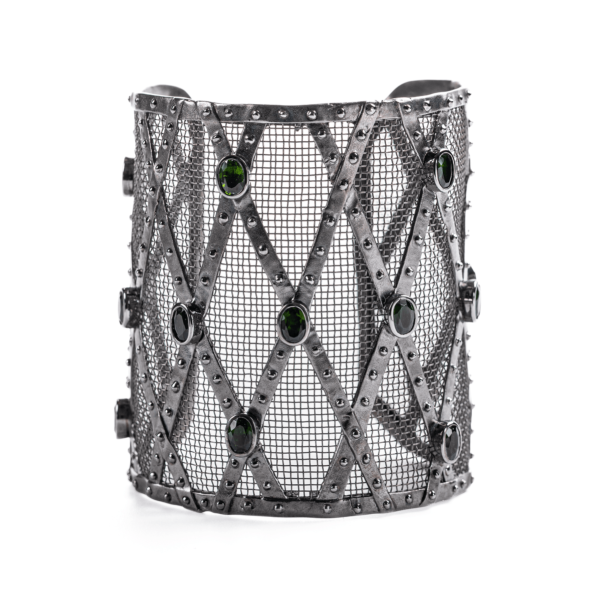 Saparru Silver and Titanium Mesh Bangle with Large Oval Cut Chrome Diopside