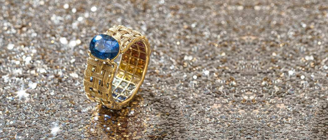 gold egoist ring