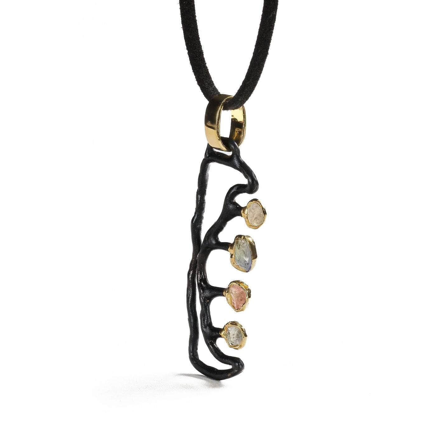 Nafila Rough Sapphire Pendant