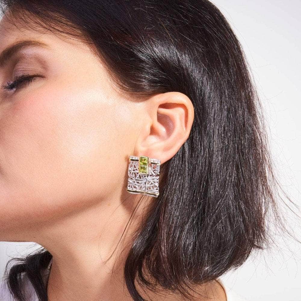 Verina Textured Silver Short Symmetric Earrings with Peridot