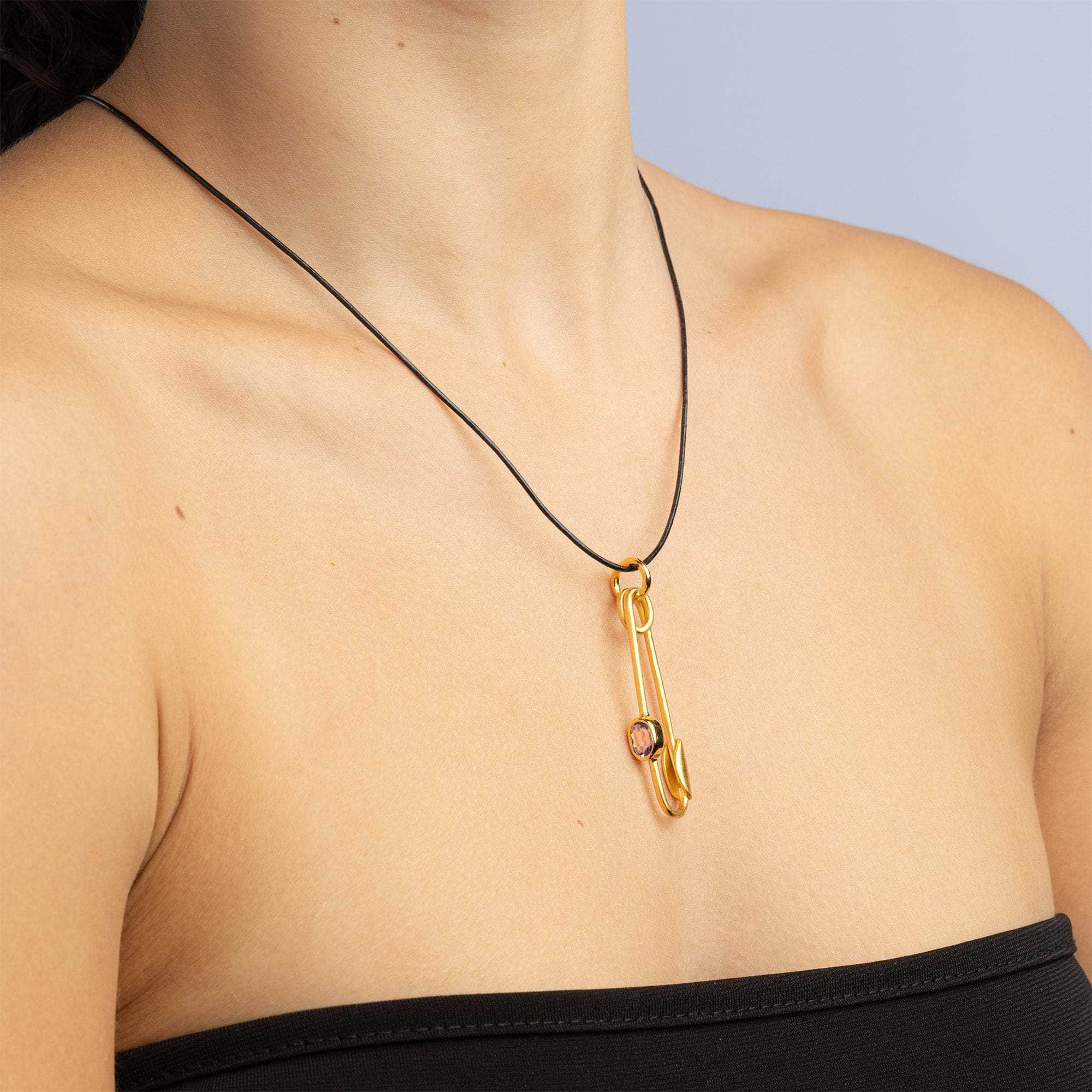 Khara Safety Pin Design 925 Sterling Silver Pendant with Natural Oval-Cut Amethyst (Gold-Plated)