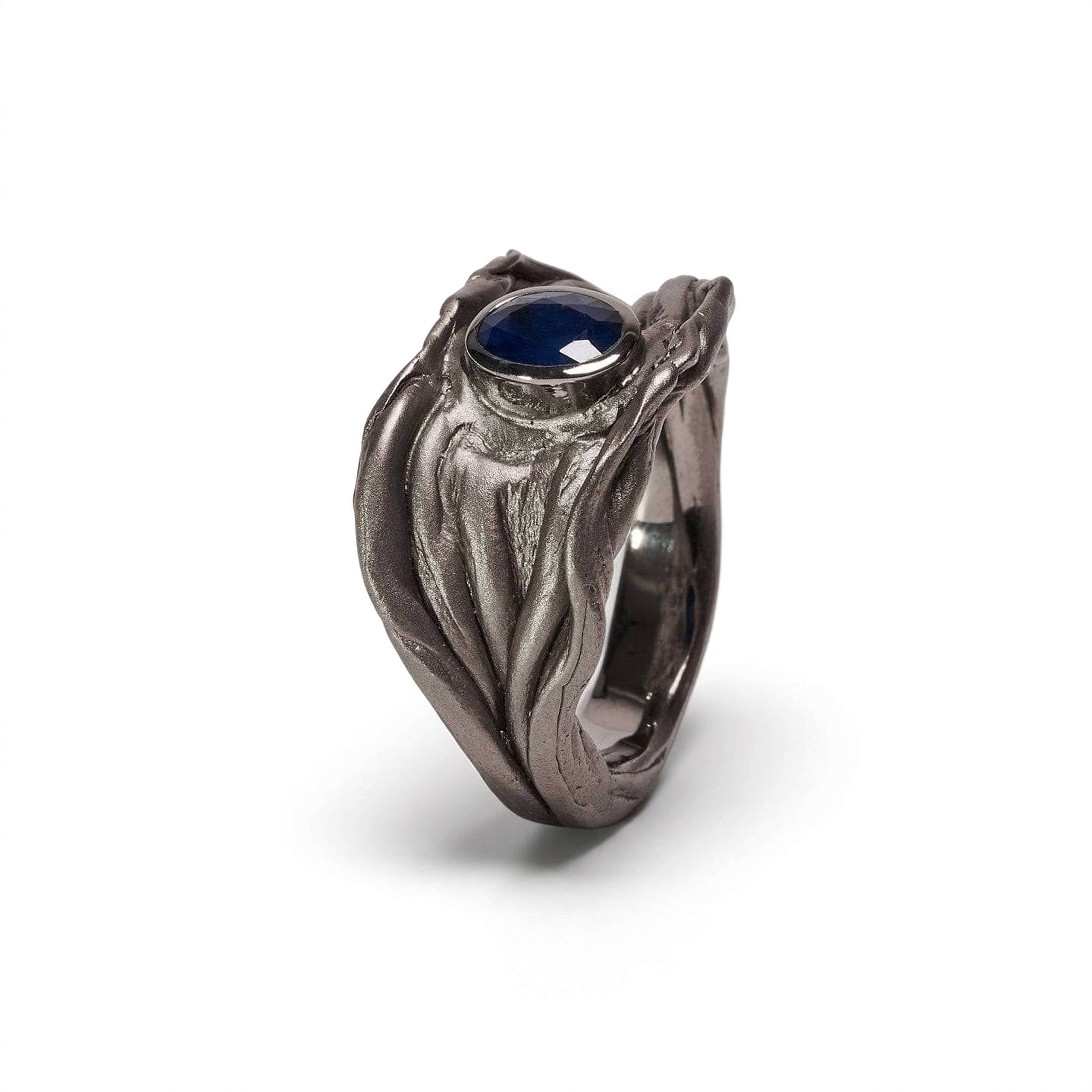 Morel Blue Sapphire Ring