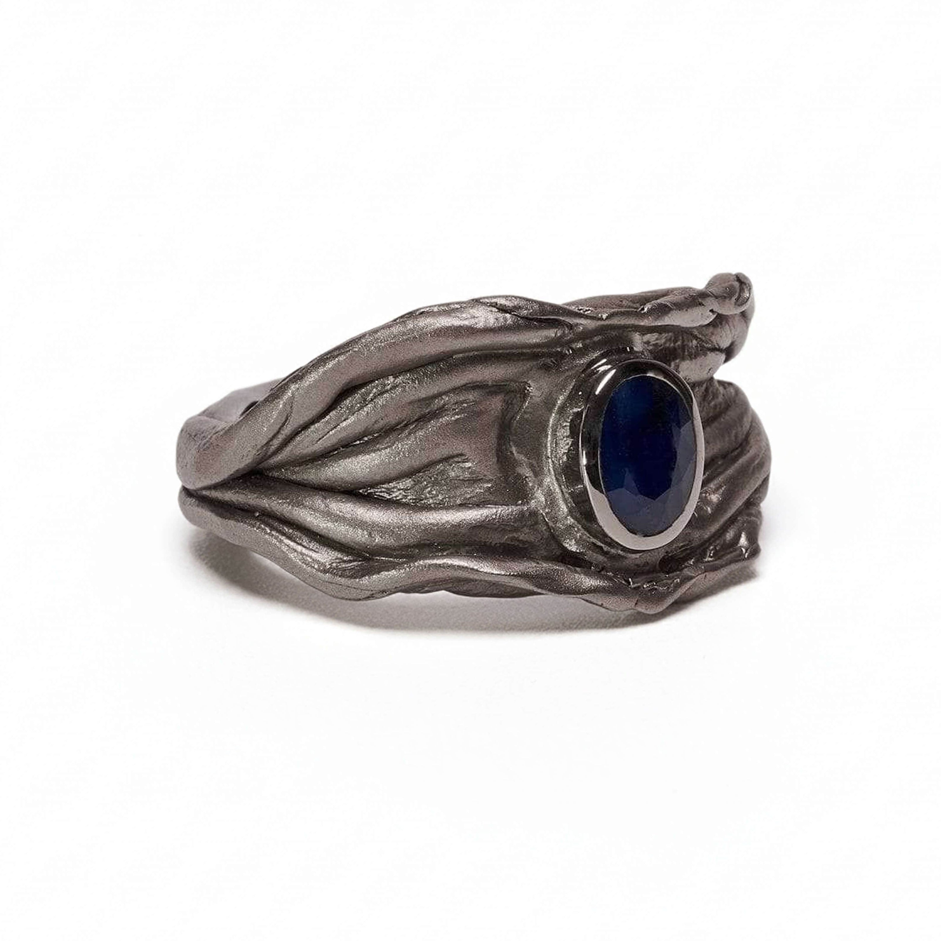 Morel Blue Sapphire Ring