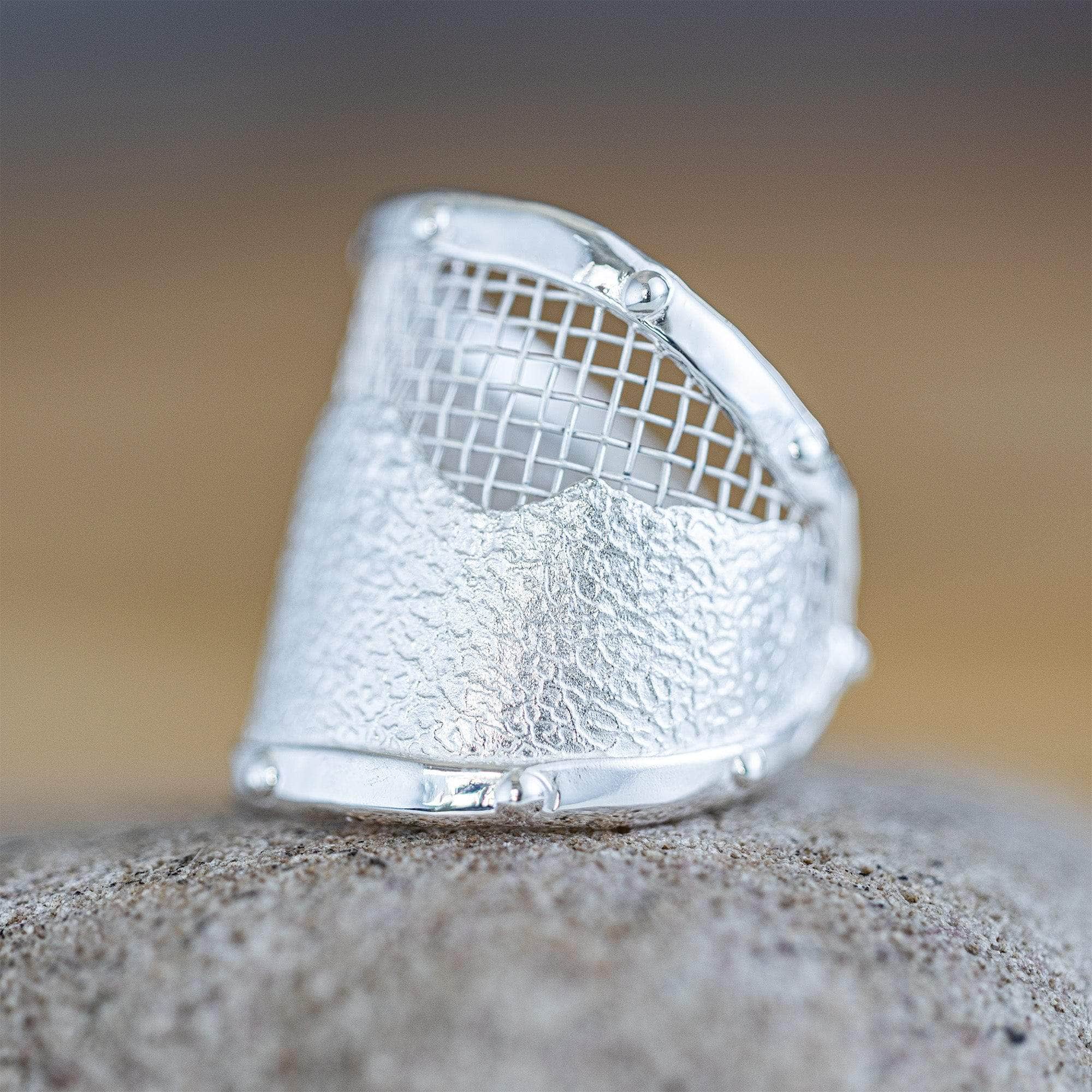 Pallium Urban Open Band Siliver Ring with Titanium Mesh