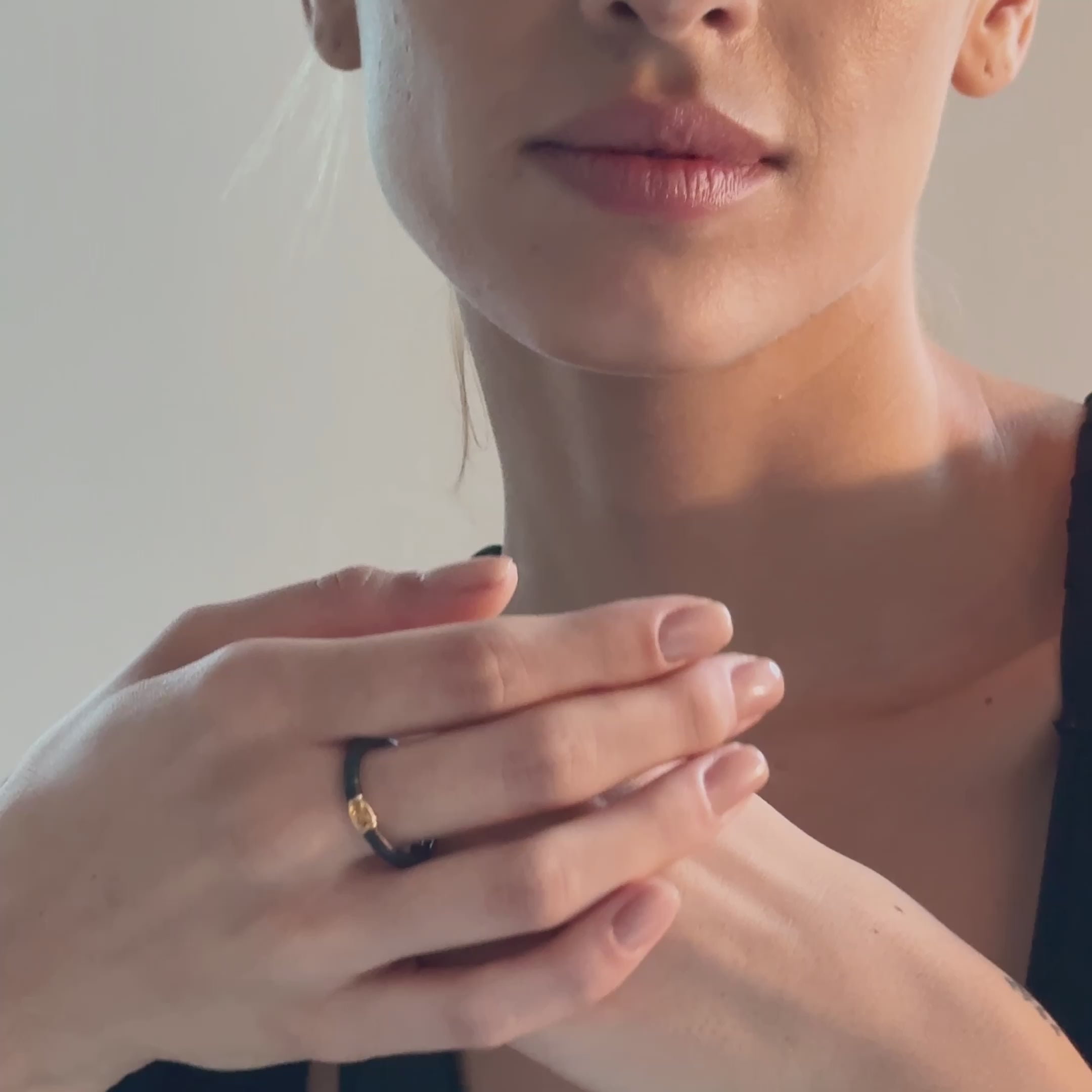 Thaia Yellow Sapphire Ring (Anthracite)