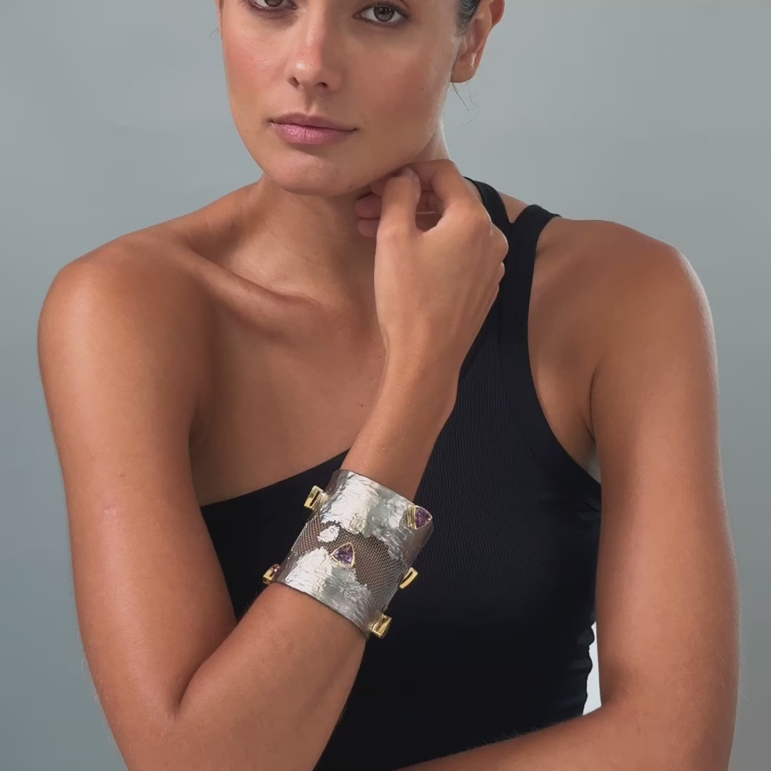 Caranx Amethyst Bangle