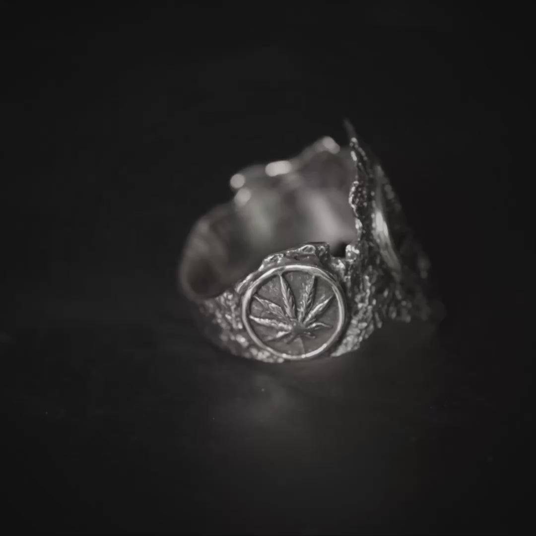 Kush Oxidized 925 Sterling Silver Ring with Cannabis Symbol