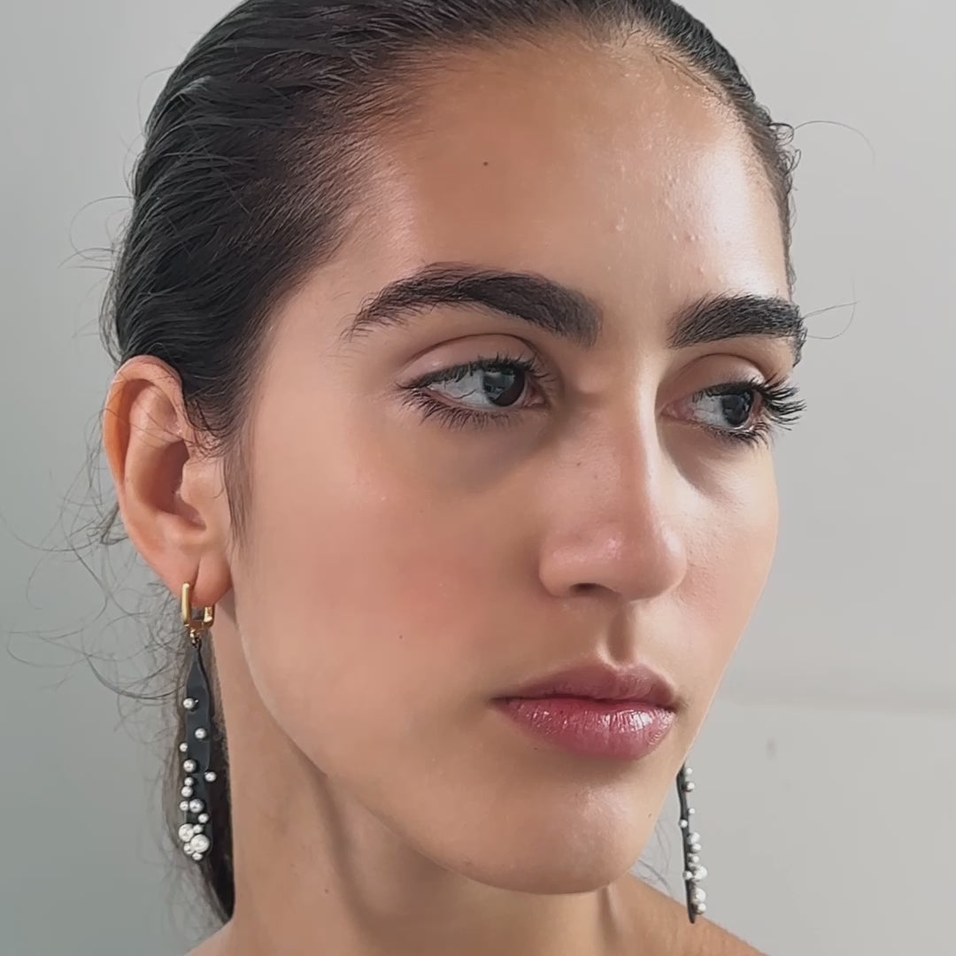 Njord Iconic Asymmetric Design Micro Pearl Black Silver Earrings in 18K Gold