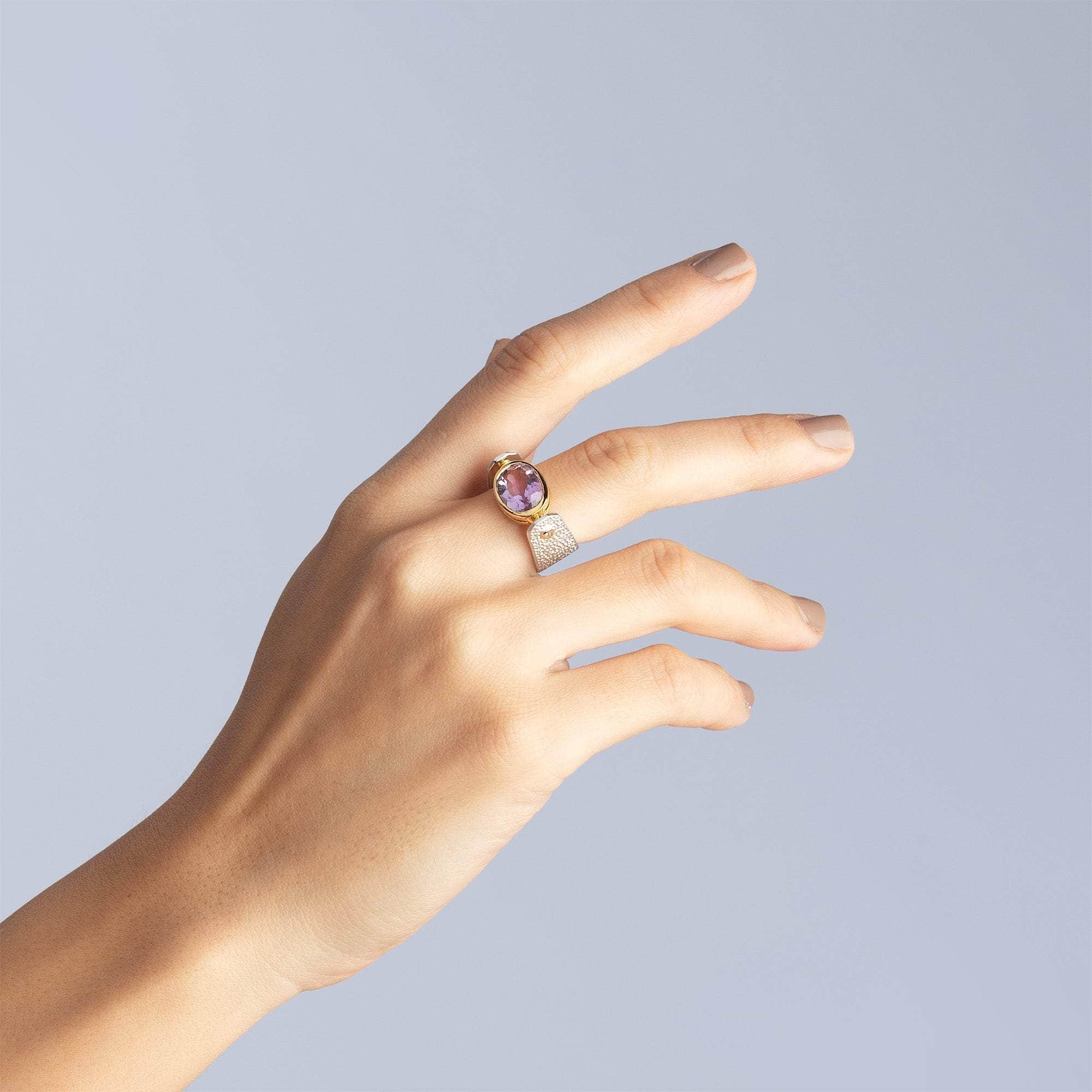 Shadrafa Iconic Design Amethyst Silver Ring in White Rhodium and 18K Gold