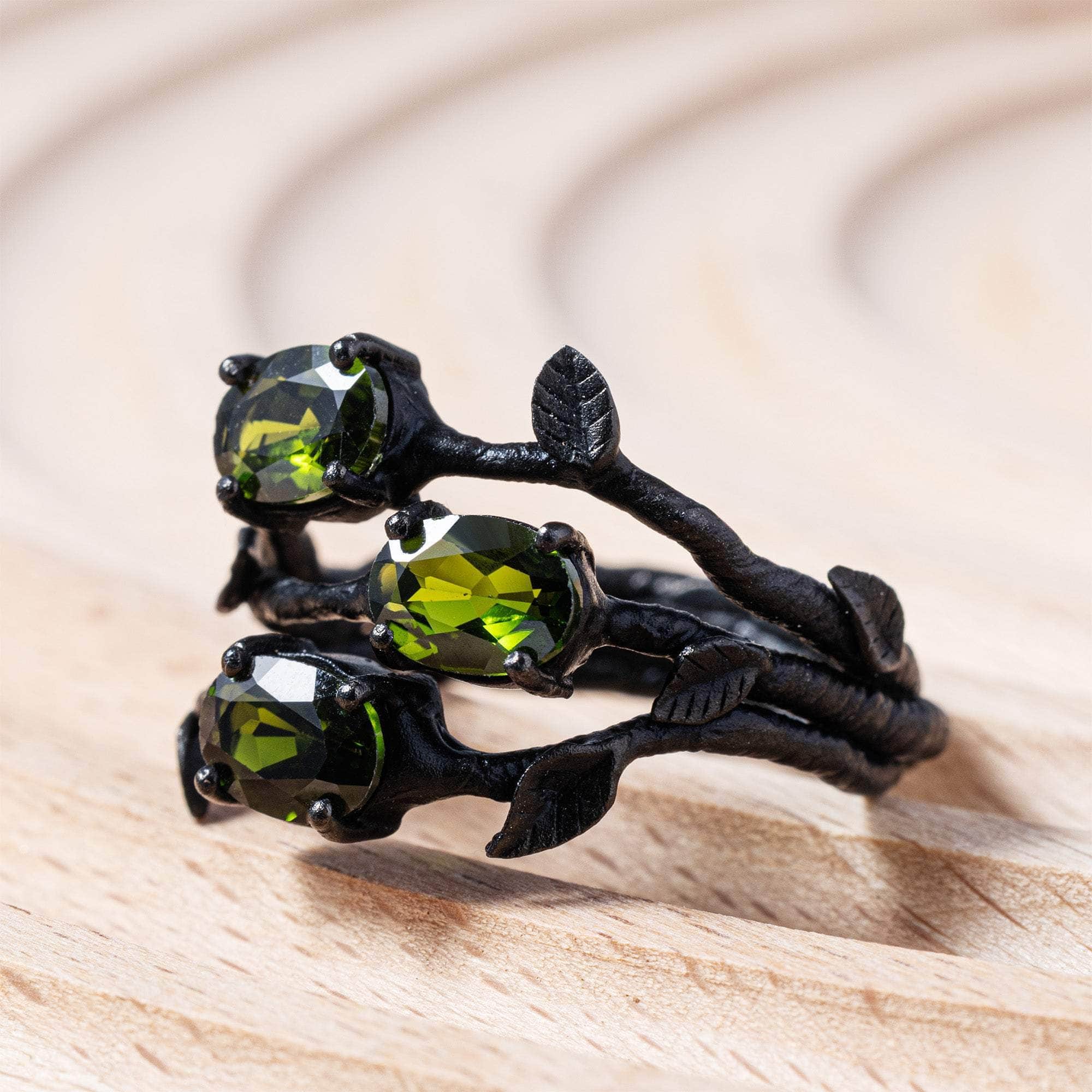 Tenebris Anthracite Plated Sterling Silver Ring with Chrome Diopside
