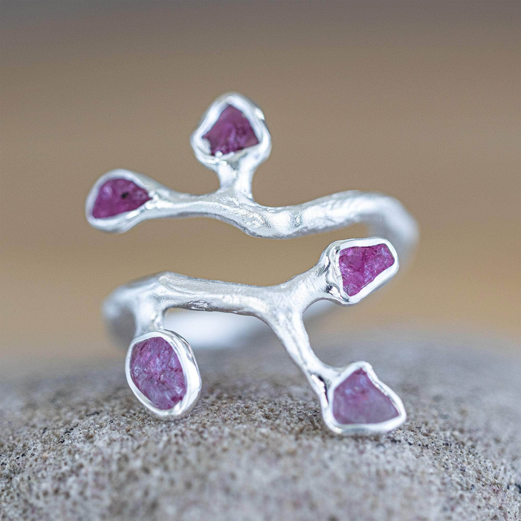 Tinta Nature-Inspired Sterling Silver Ring with Raw Ruby