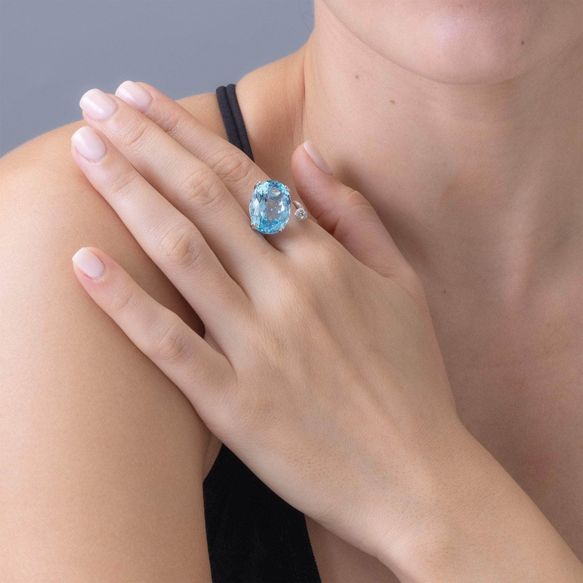 Veyra 925 Silver Open Ring with Natural Oval-cut Blue Topaz