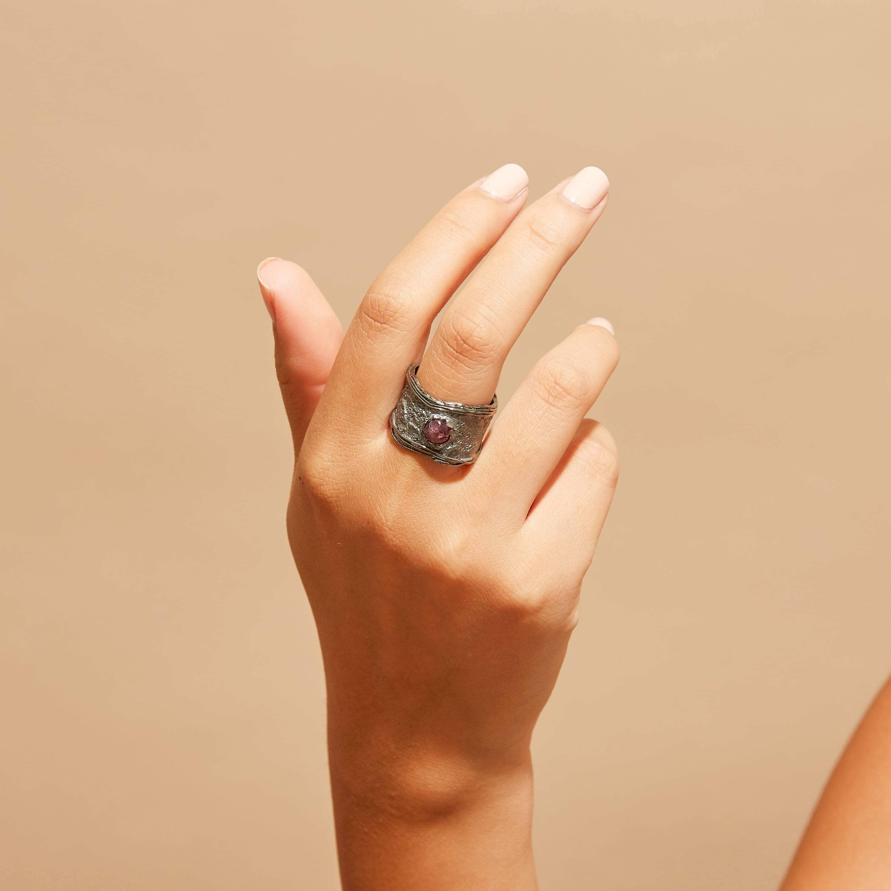 Narah Ruby Ring GERMAN KABIRSKI