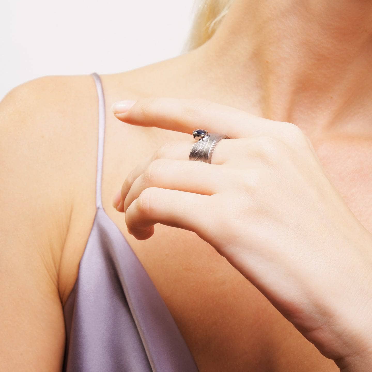 Edorr Blue Sapphire Ring GERMAN KABIRSKI