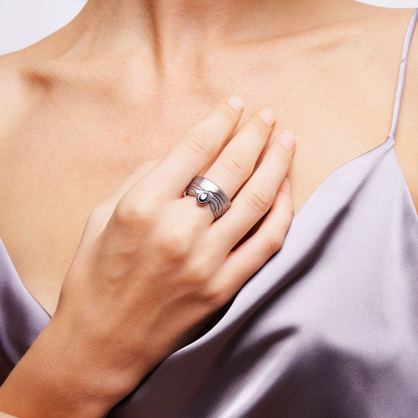 Edorr Blue Sapphire Ring GERMAN KABIRSKI