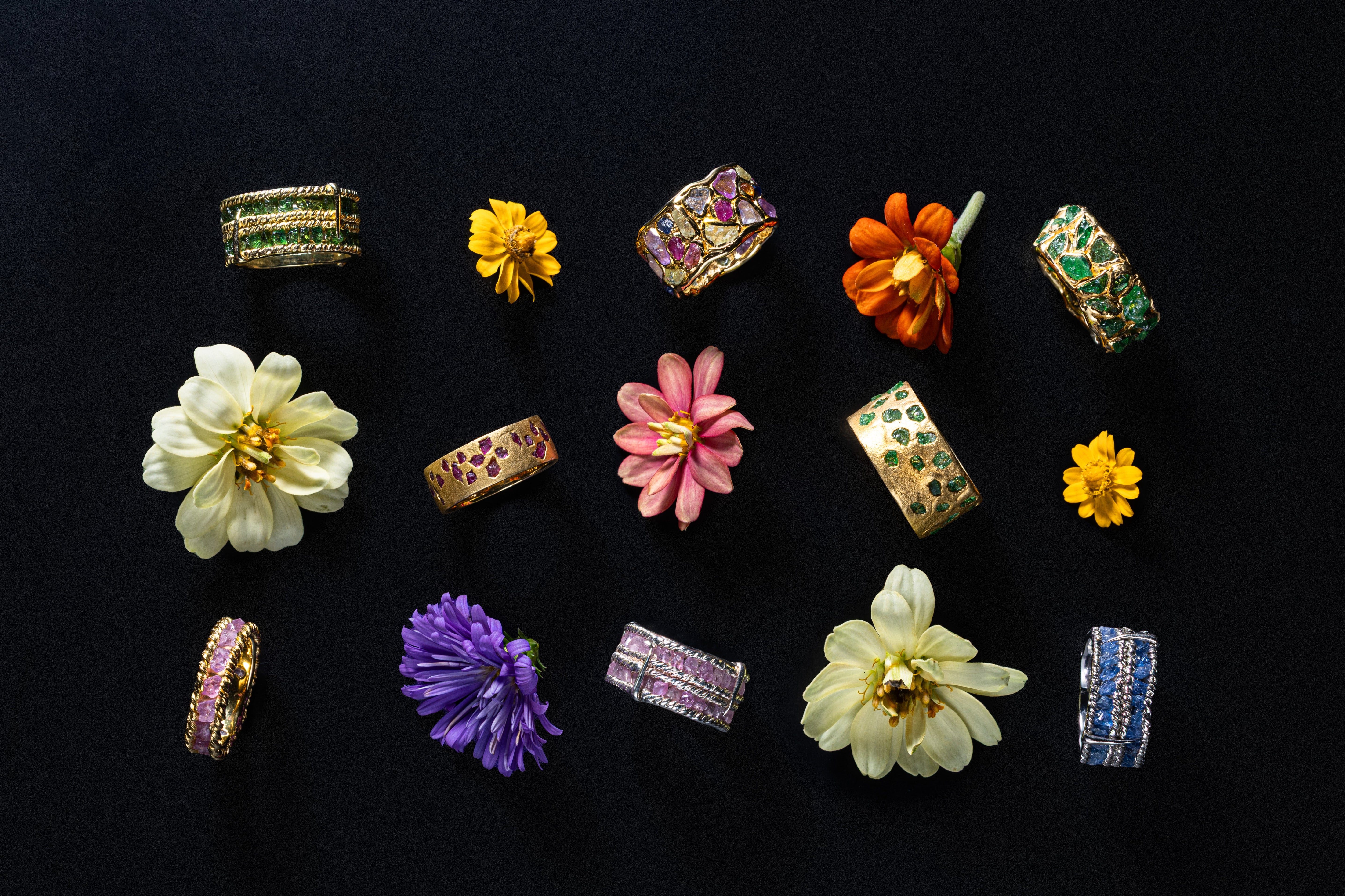 Black friday jewelry rings and earrings