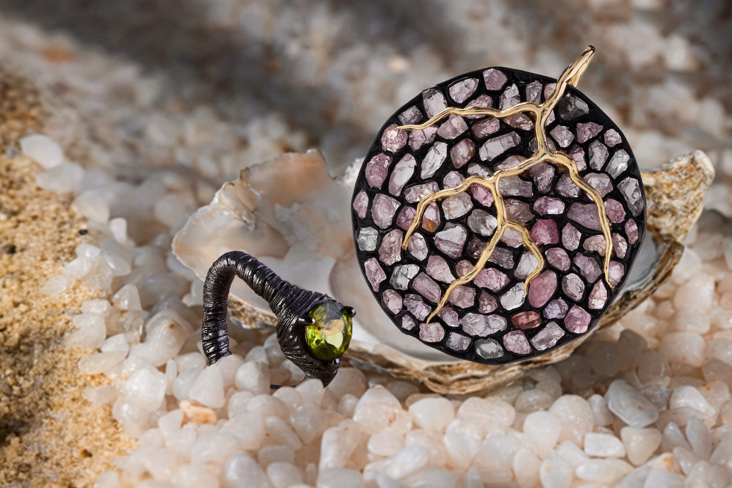 August birthstones spinel pedidot