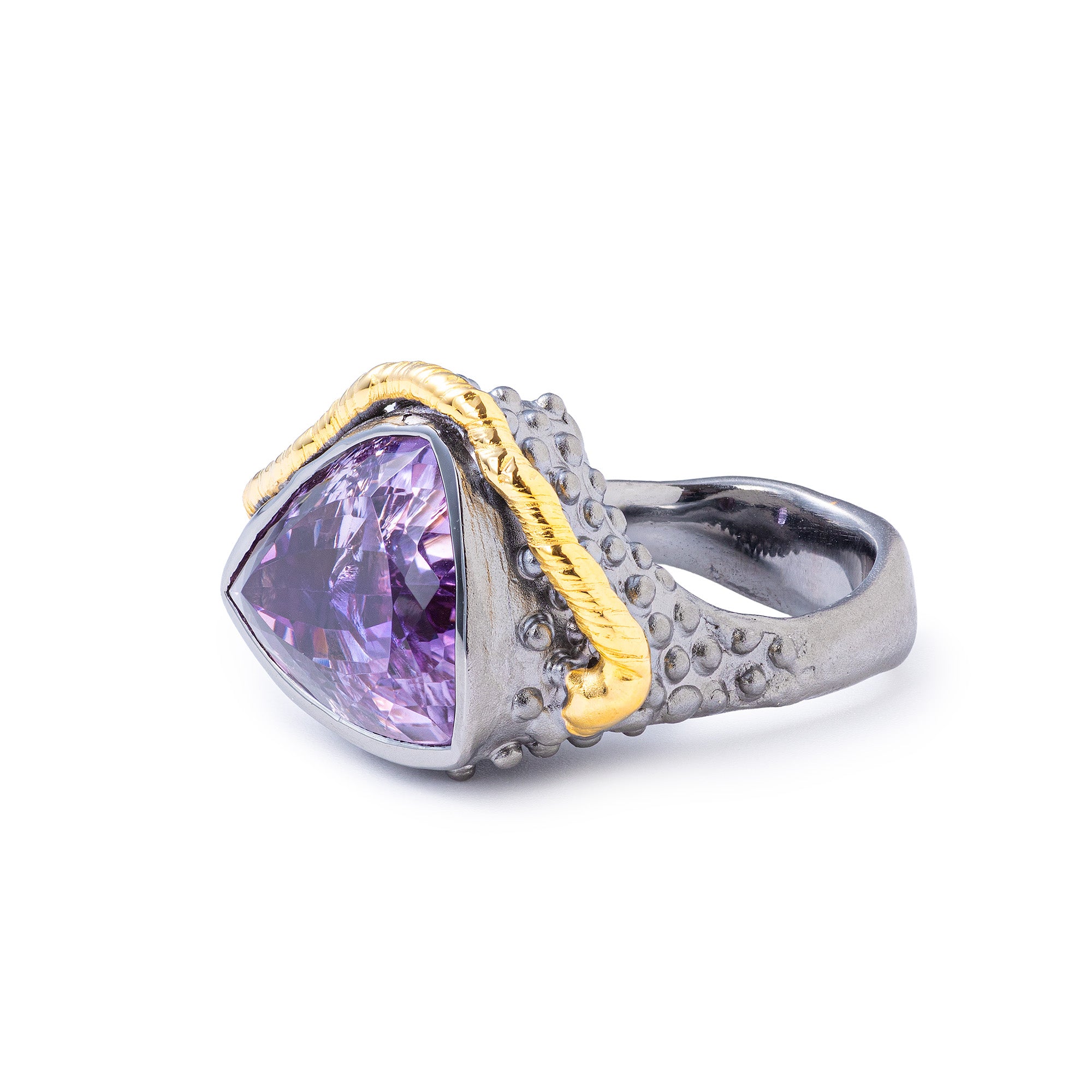 Ebro Amethyst Ring