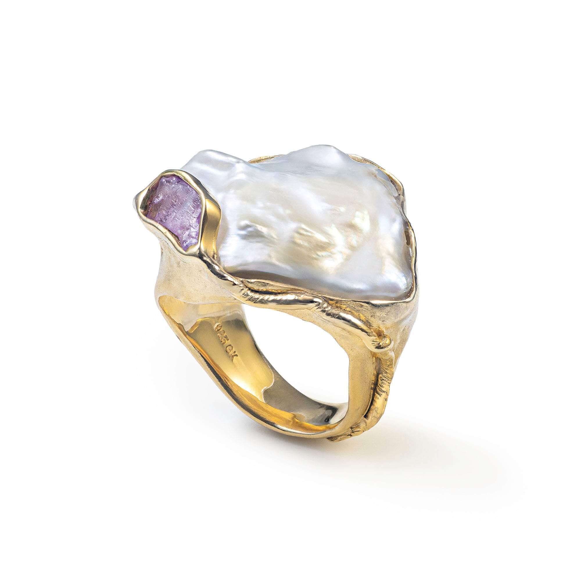 Yosa Baroque Pearl and Rough Pink Sapphire Ring (Gold 18K) GERMAN KABIRSKI